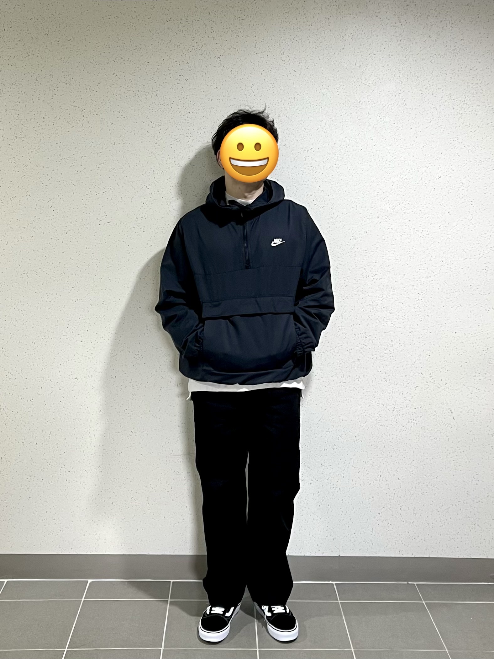 Nike Essentials Woven Anorak Jacket Black - Asia, Vans Skate Old Skool Black White 착용 스타일 - 1