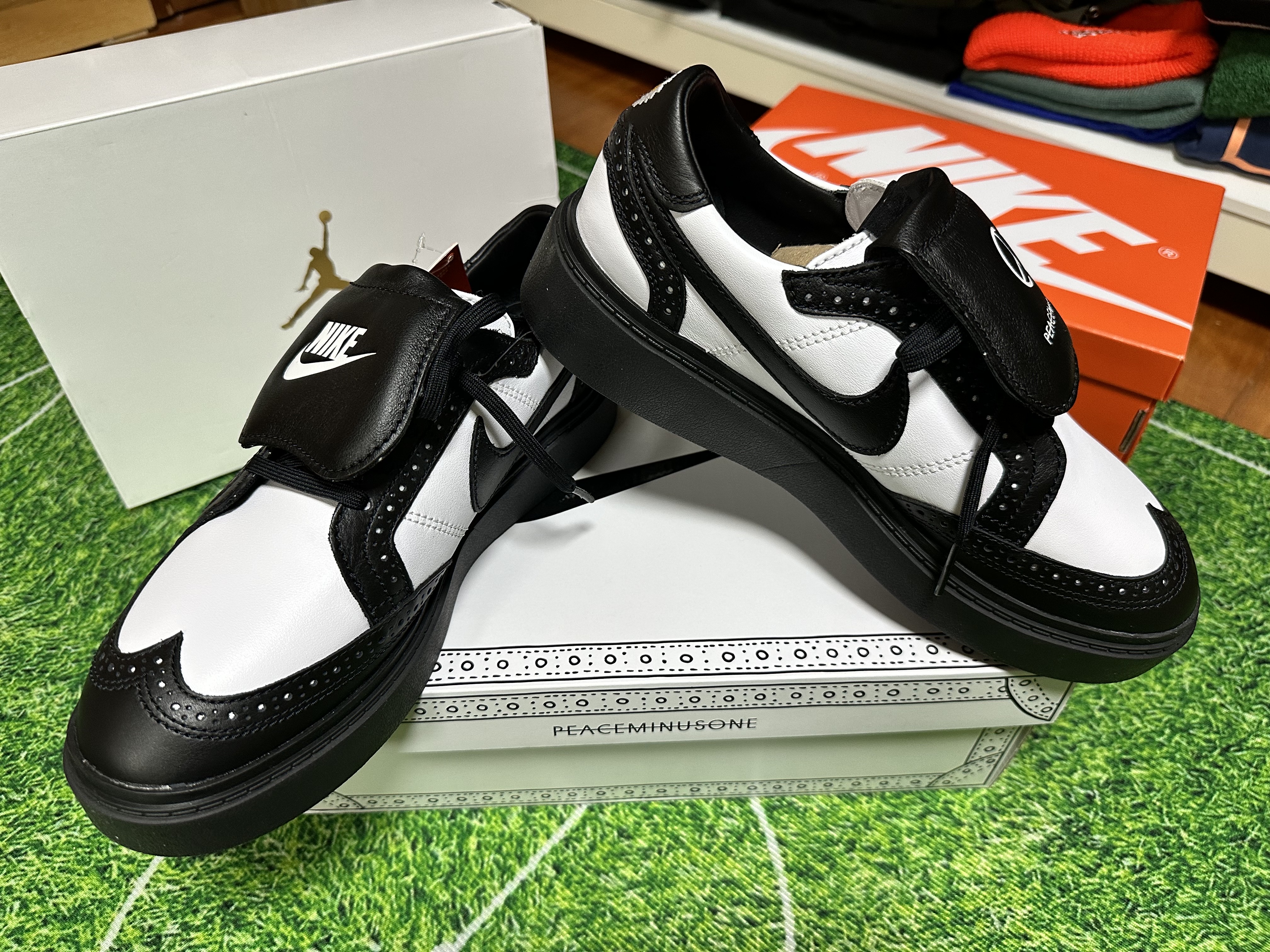Nike x Peaceminusone Kwondo1 Black and White 착용 스타일