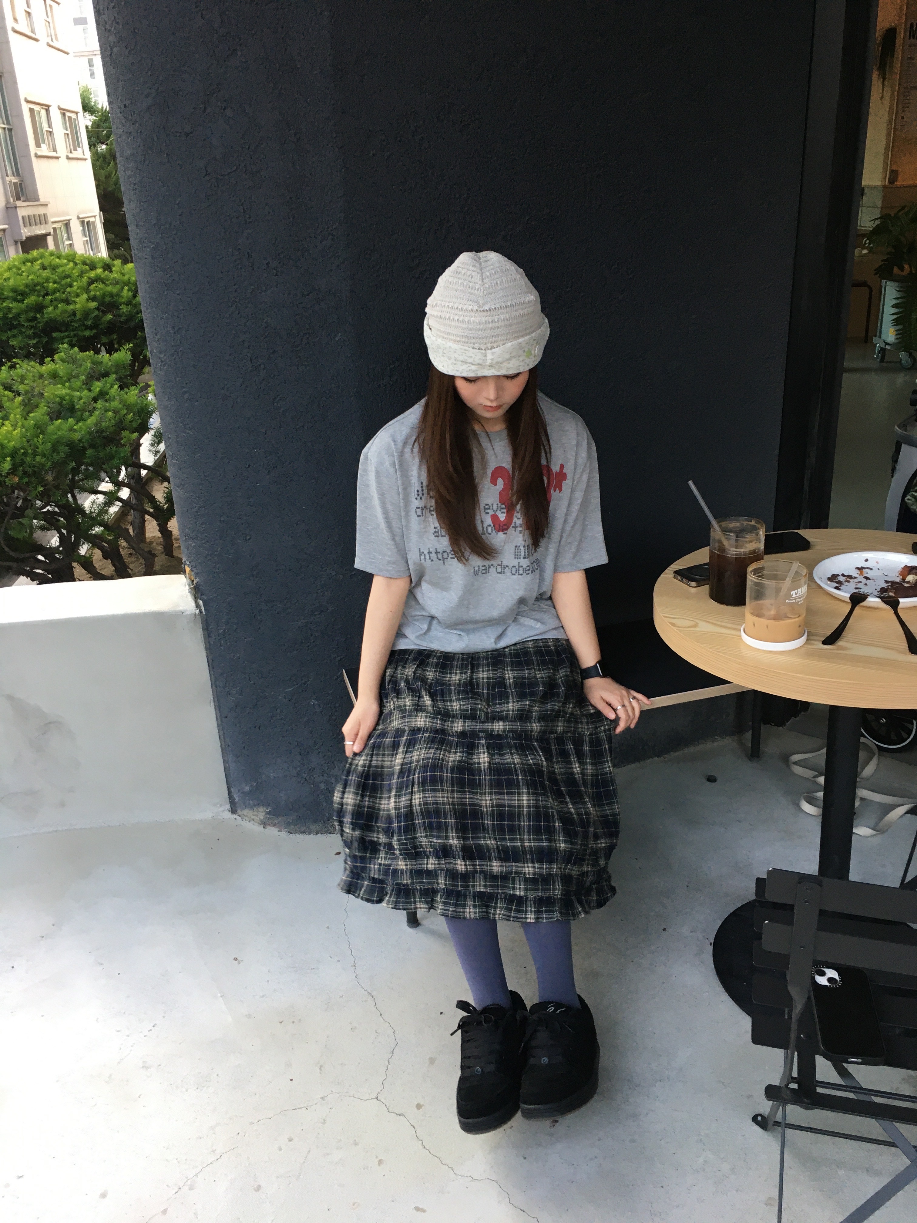 COYSEIO Shirring Midi Skirt Check, eS Accel OG Black 착용 스타일 - 2