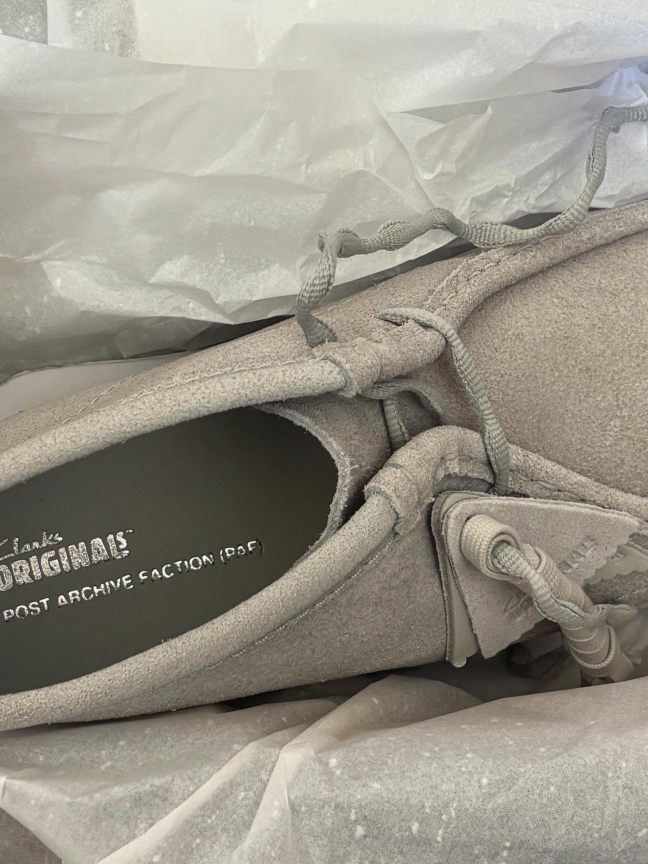 Clarks x Post Archive Faction (Paf) WallabeeBT Grey Blue 착용 스타일 - 6