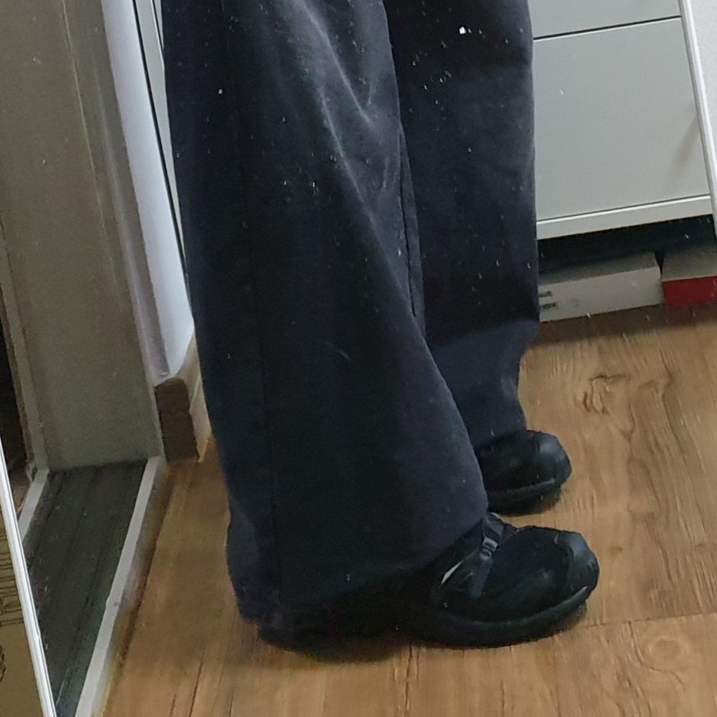 Salomon XA Pro 3D Black Magnet 착용 스타일