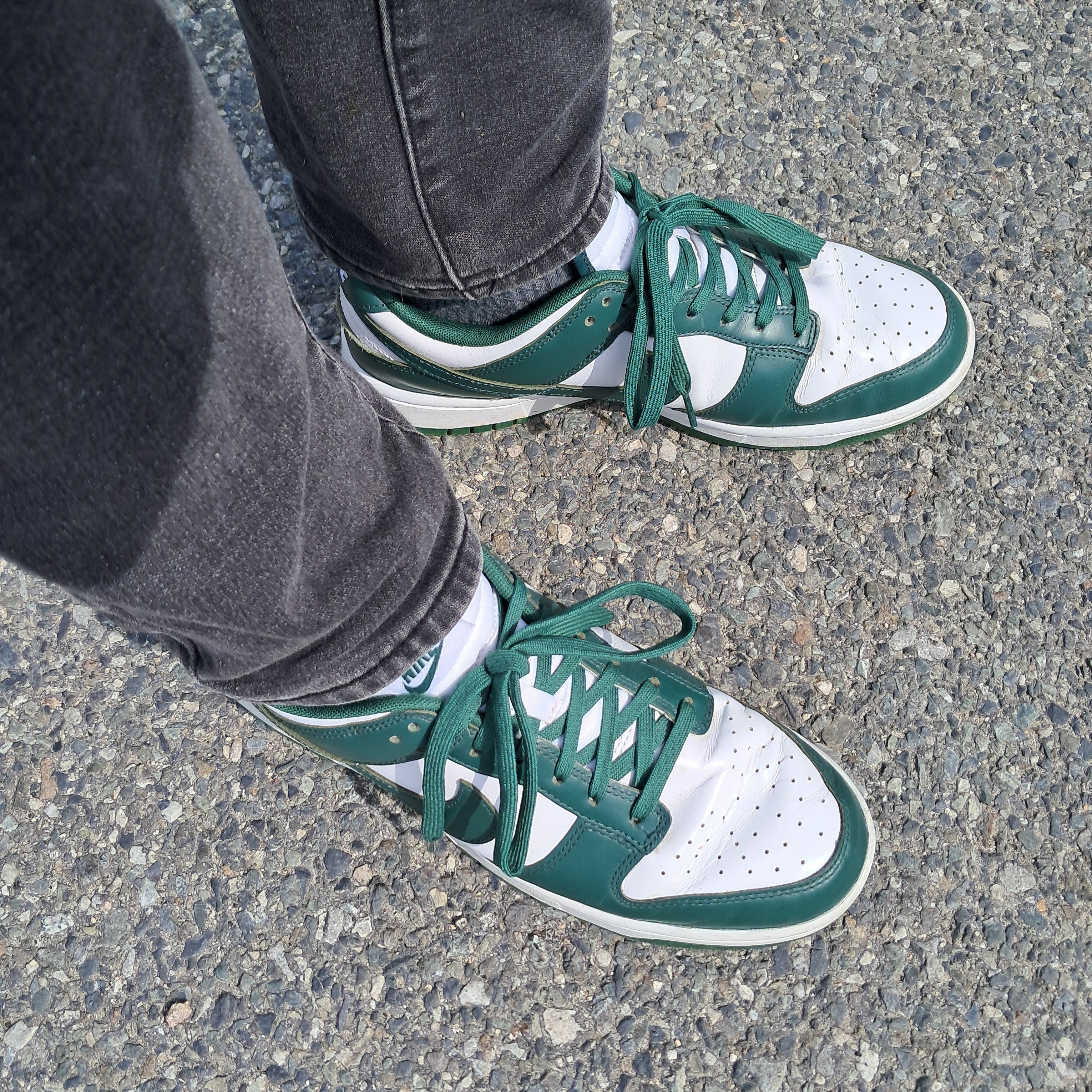 Nike Dunk Low Retro Varsity Green 착용 스타일 - 2