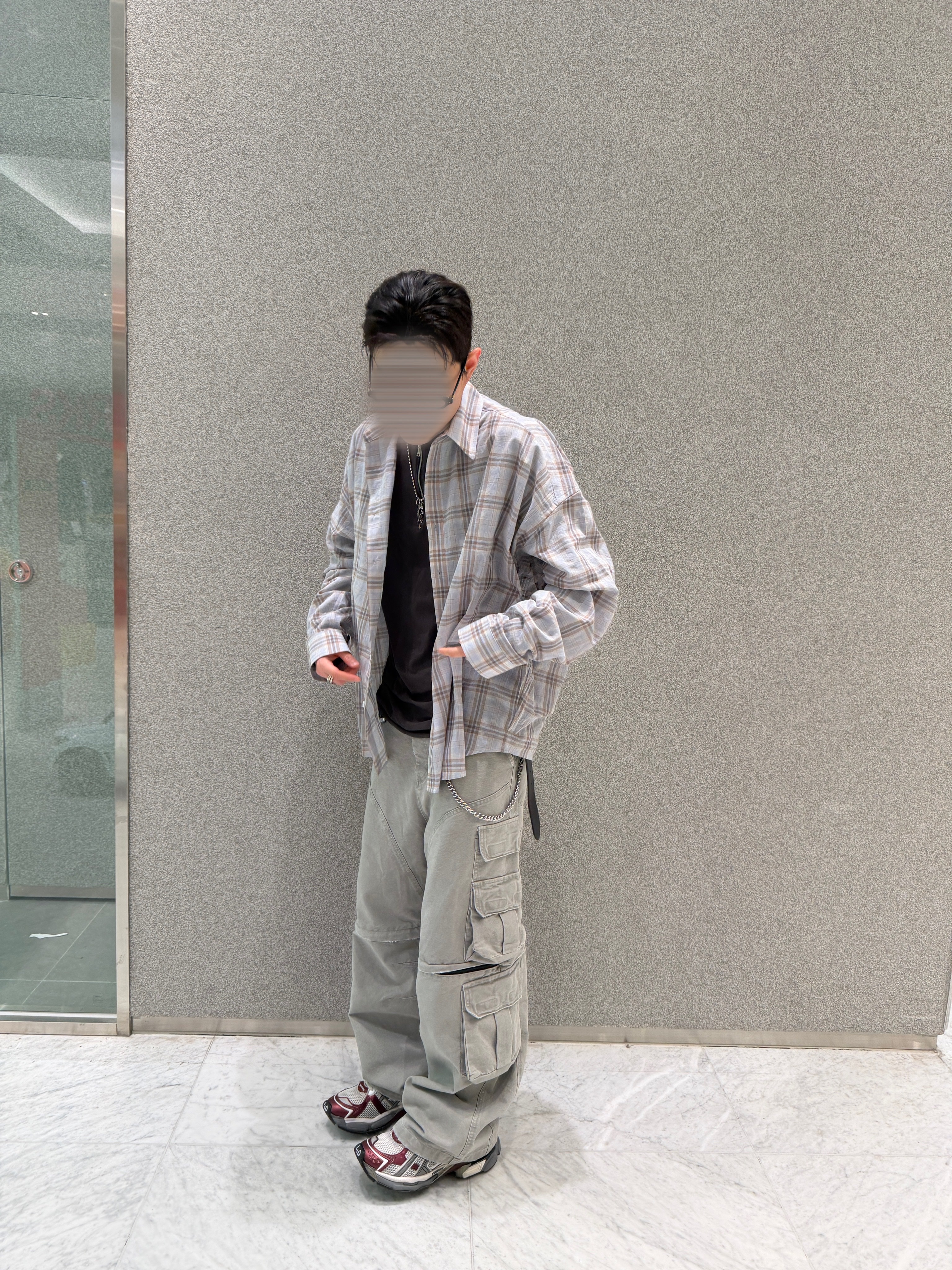 Nonnod Flexible Sheer Check Shirt Ash Gray, Undermycar Combat Utility Cargo Pants Misty Green 착용 스타일 - 6