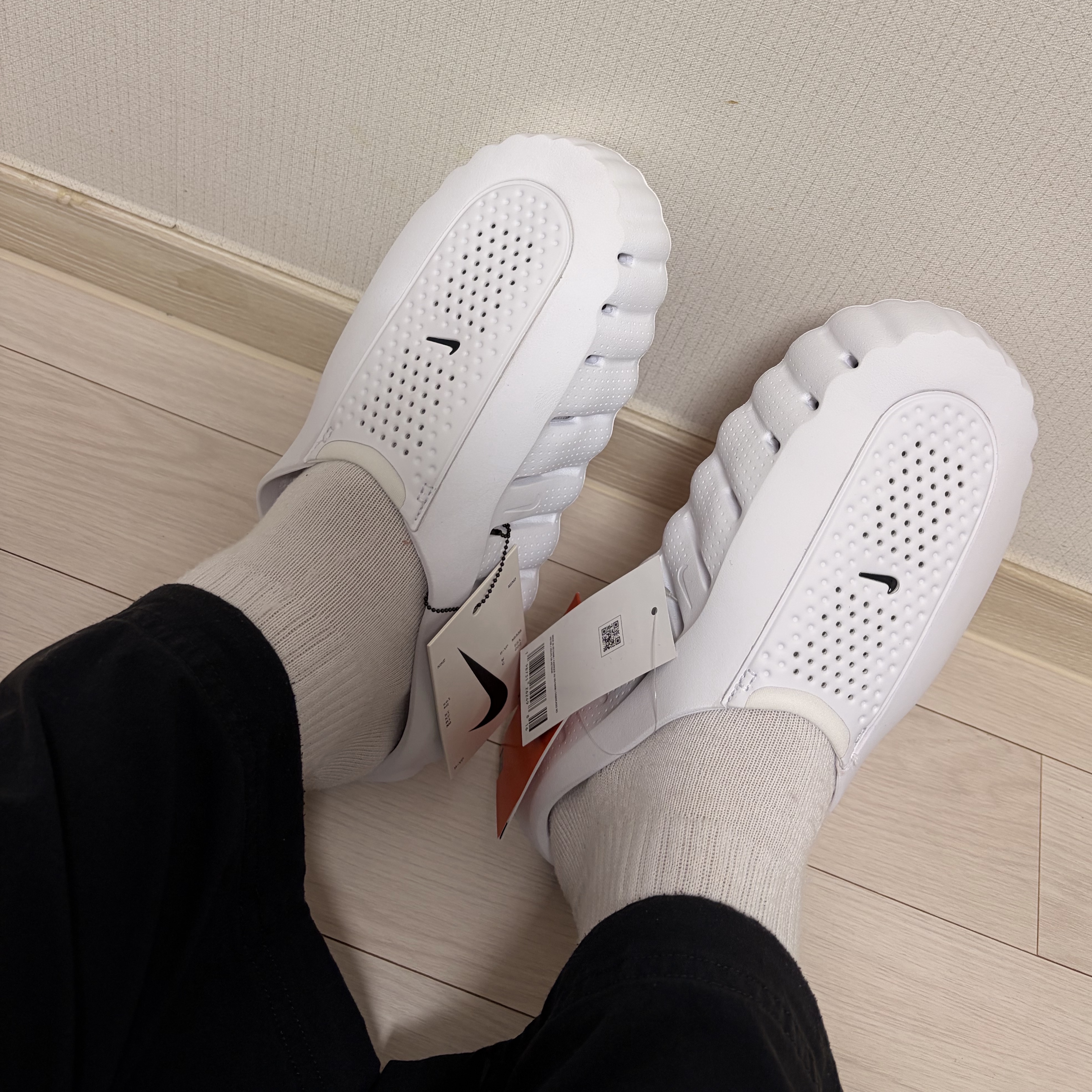 Nike Mind 001 Slide White 착용 스타일 - 3