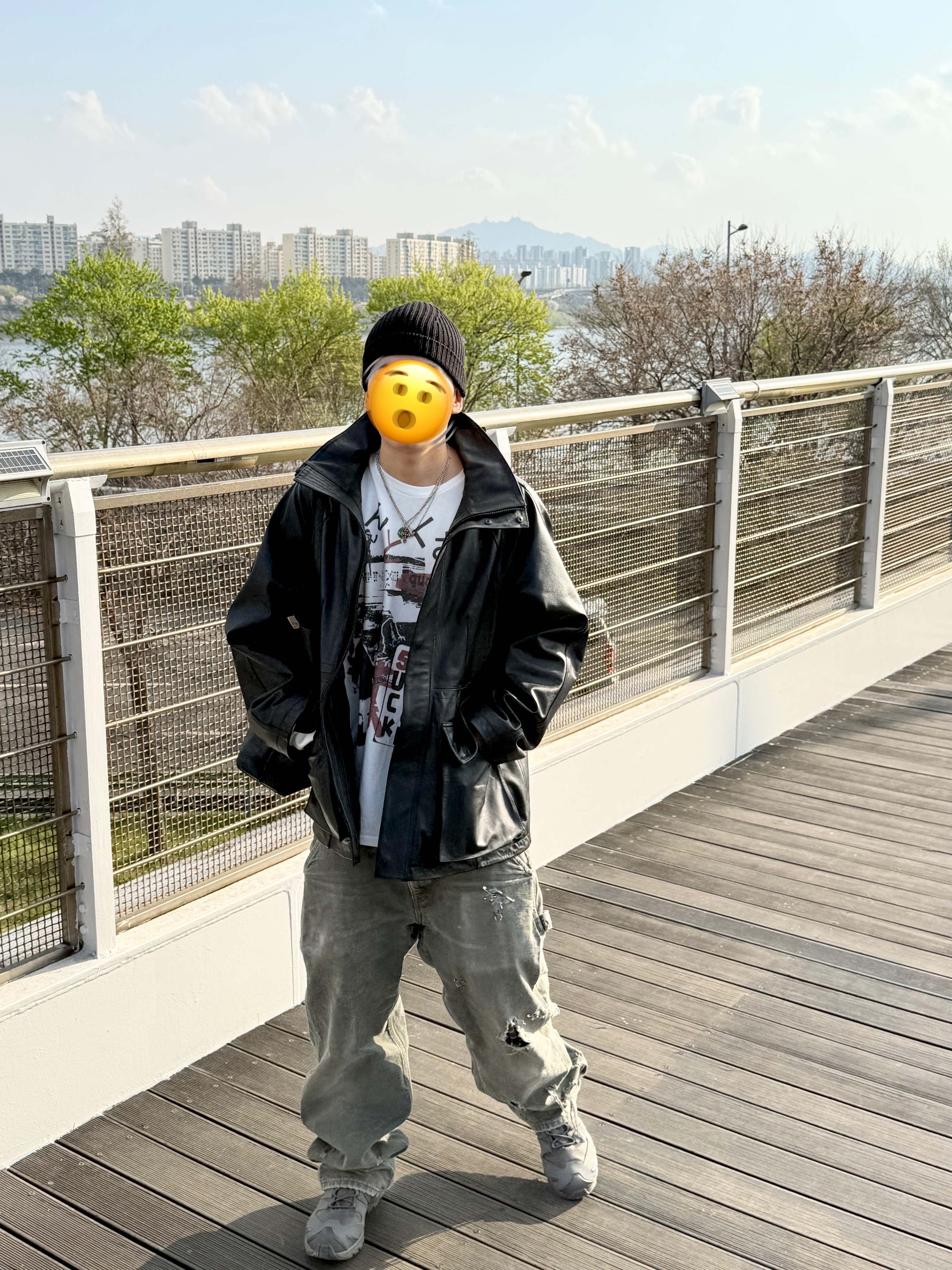 qAp 5-1 Long Sleeve T-Shirt Cream, Salomon x Rier XA Jungle Castlerock 착용 스타일 - 2