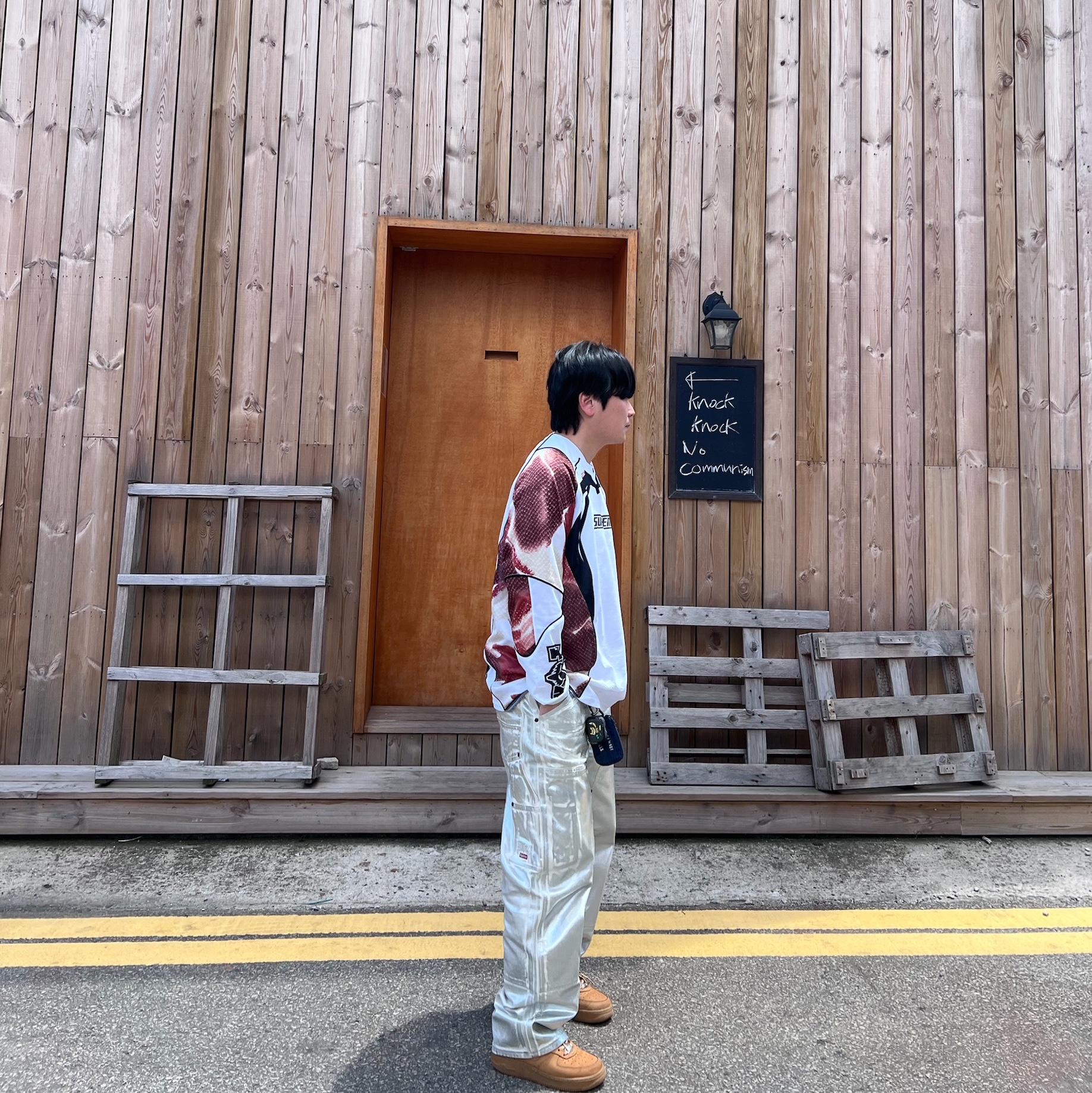 Supreme x Fox Racing Jersey White - 23FW, Supreme x MM6 Maison Margiela Foil Double Knee Painter Pant Natural - 24SS 착용 스타일 - 2