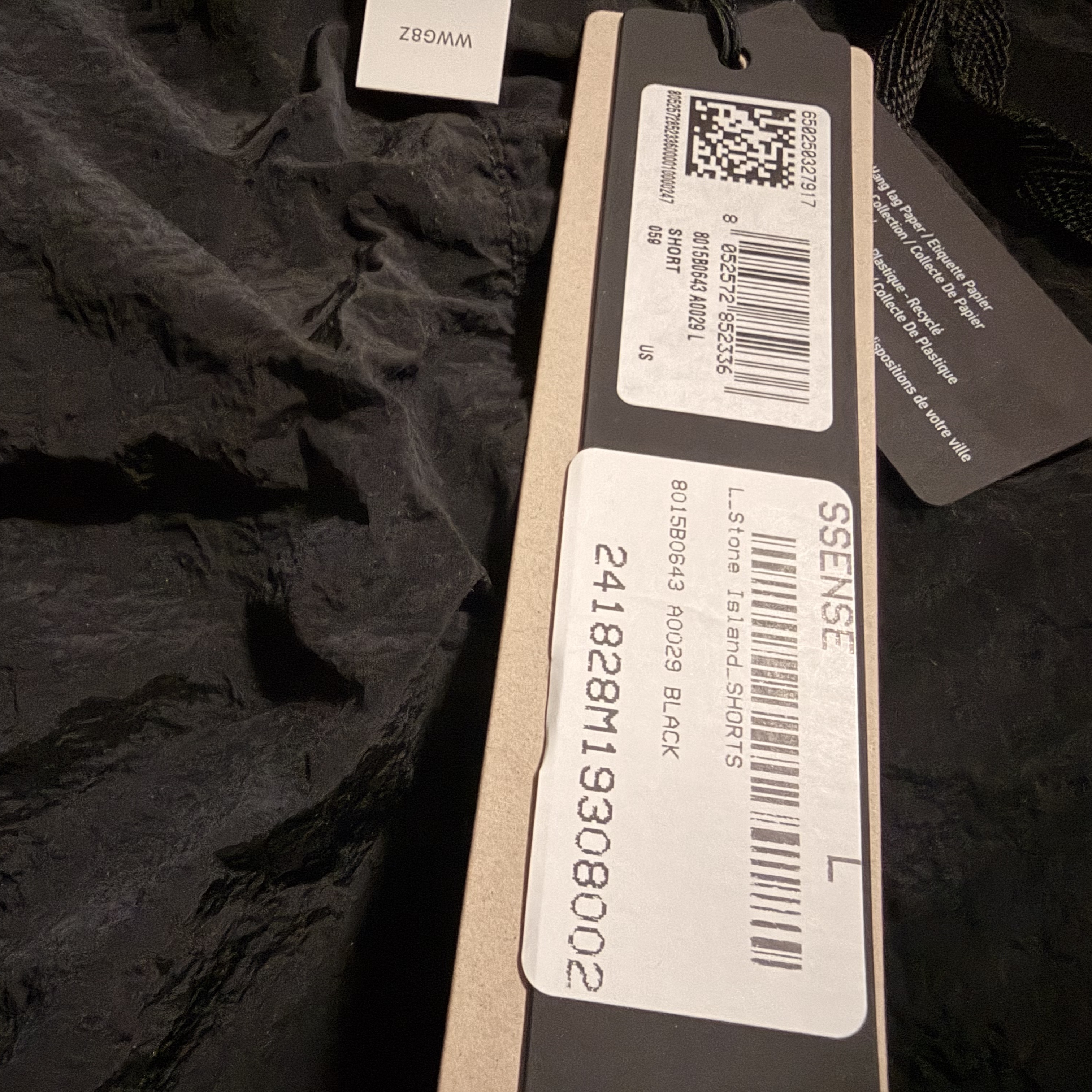 Stone Island B0643 Nylon Metal Swimming Trunk Black - 24SS 착용 스타일 - 2