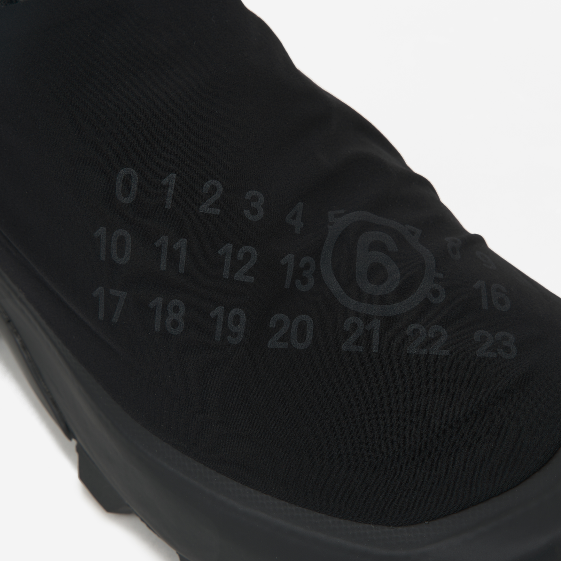 살로몬 x MM6 메종 마르지엘라 크로스 더스트 블랙 아스팔트(Salomon x MM6 Maison Margiela Cross Dust Black Asphalt) - 7
