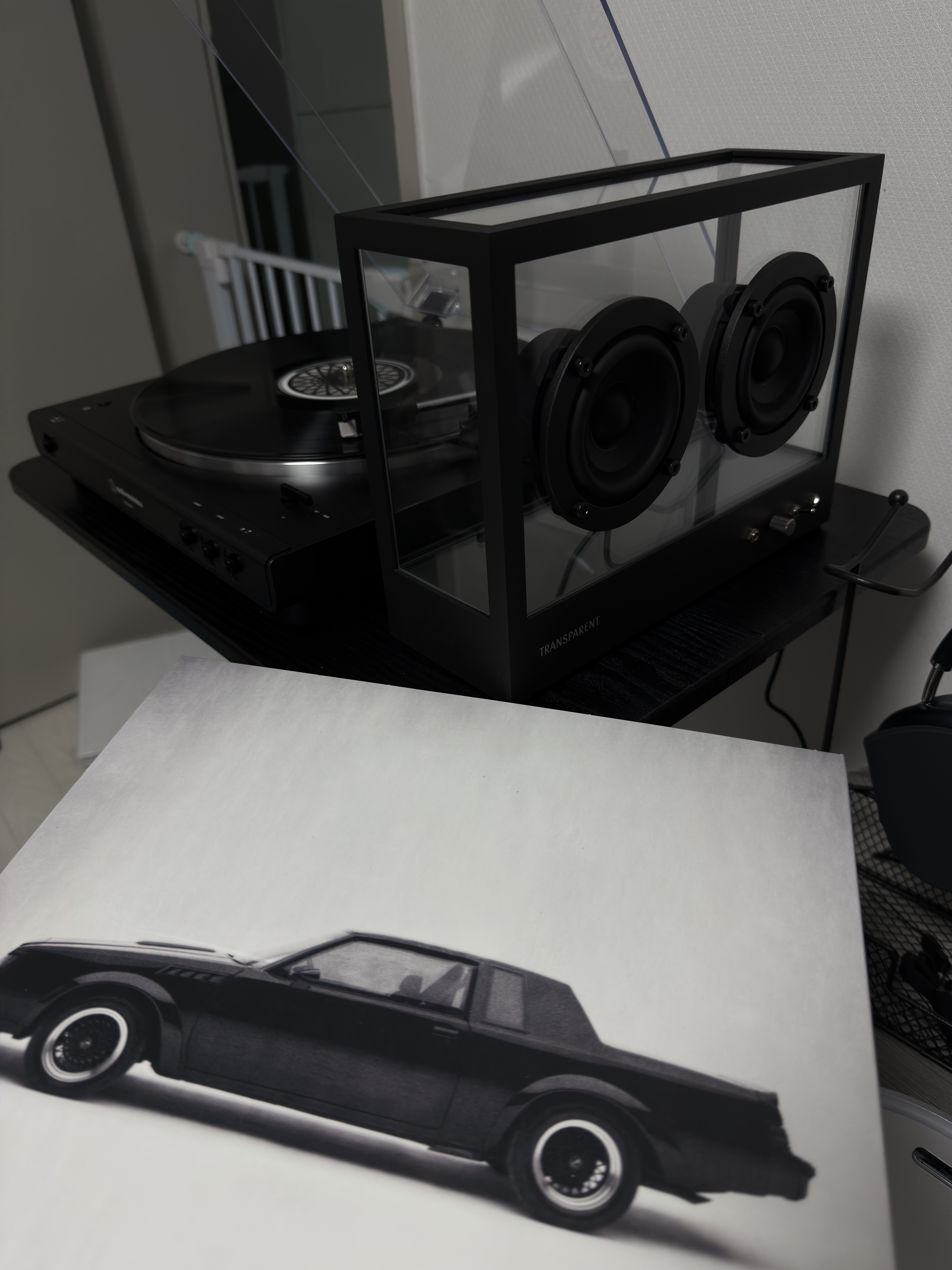Transparent Speaker Small Black, Audio-Technica AT-LP60X Auto Belt Drive Turntable Black (Korean Ver.) 착용 스타일