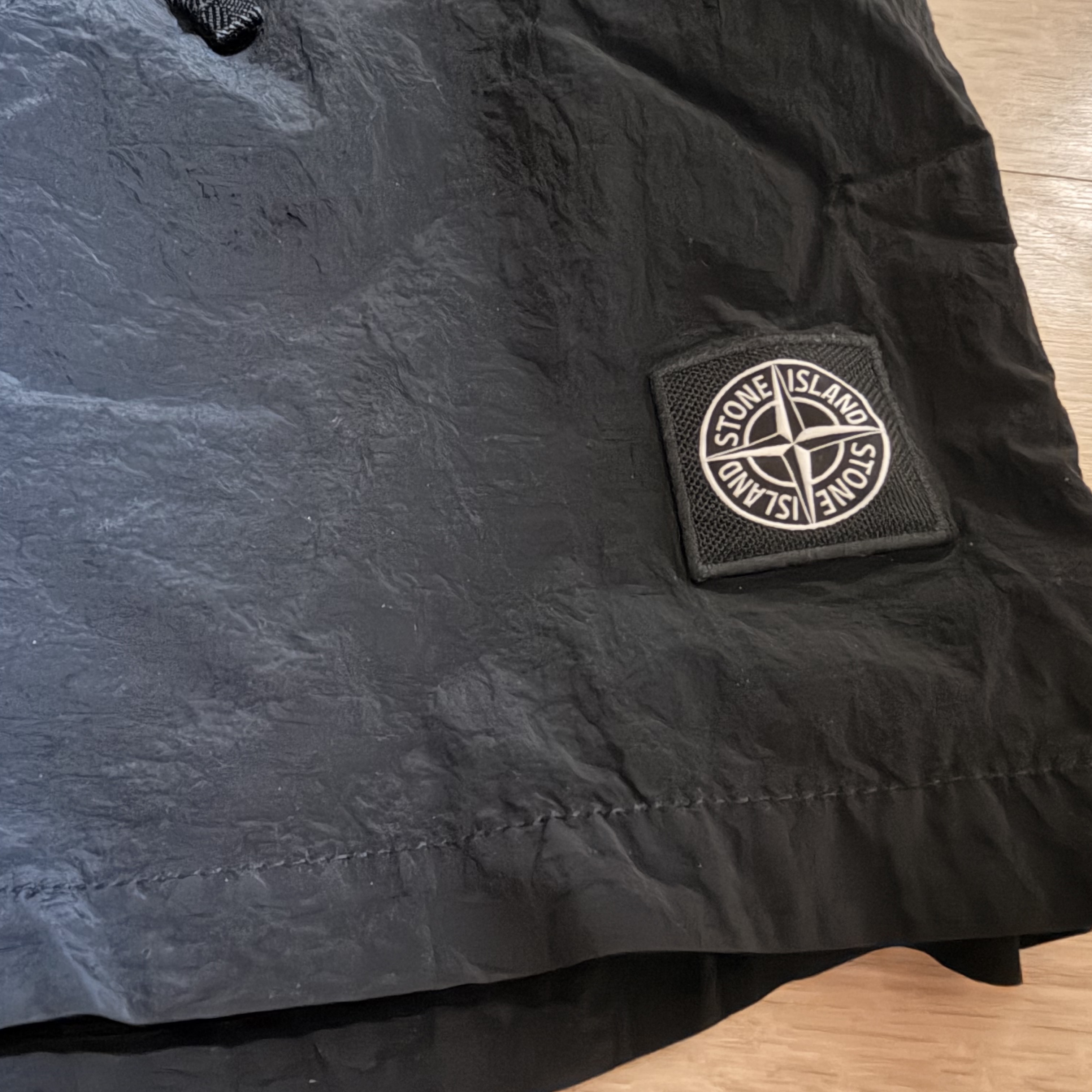 Stone Island B0643 Nylon Metal Swimming Trunk Black - 24SS 착용 스타일 - 3