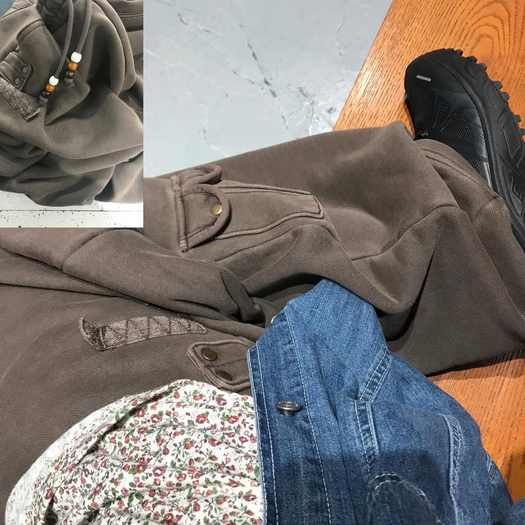 MAINBOOTH Nomad Sweat Pants BROWN 착용 스타일 - 4