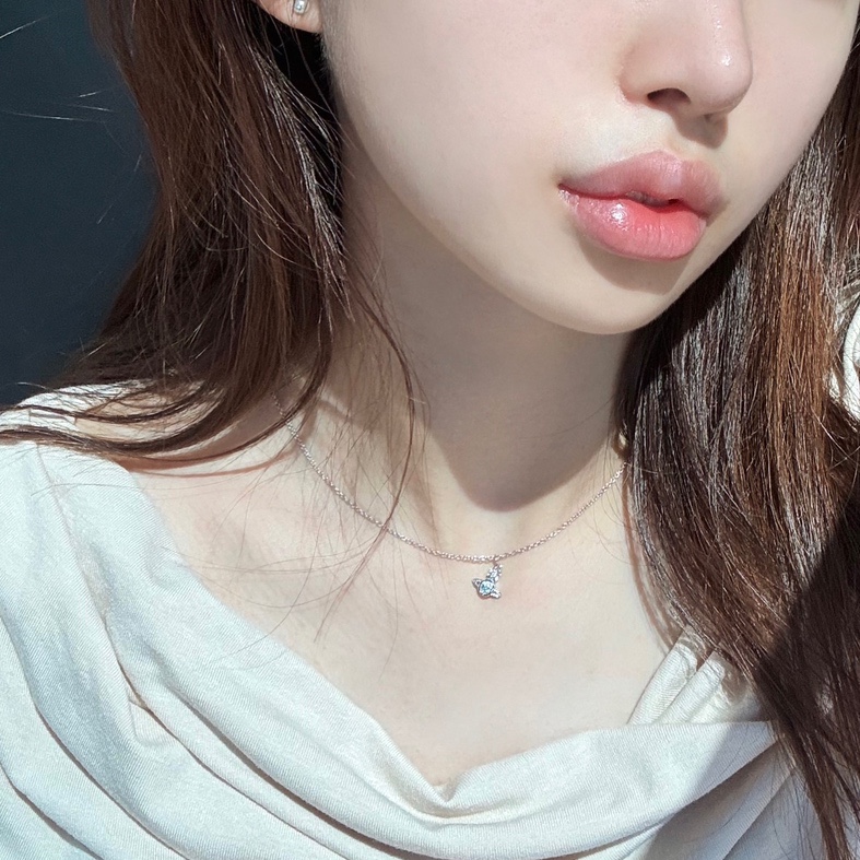 Vivienne Westwood London Orb Pendant Silver 착용 스타일