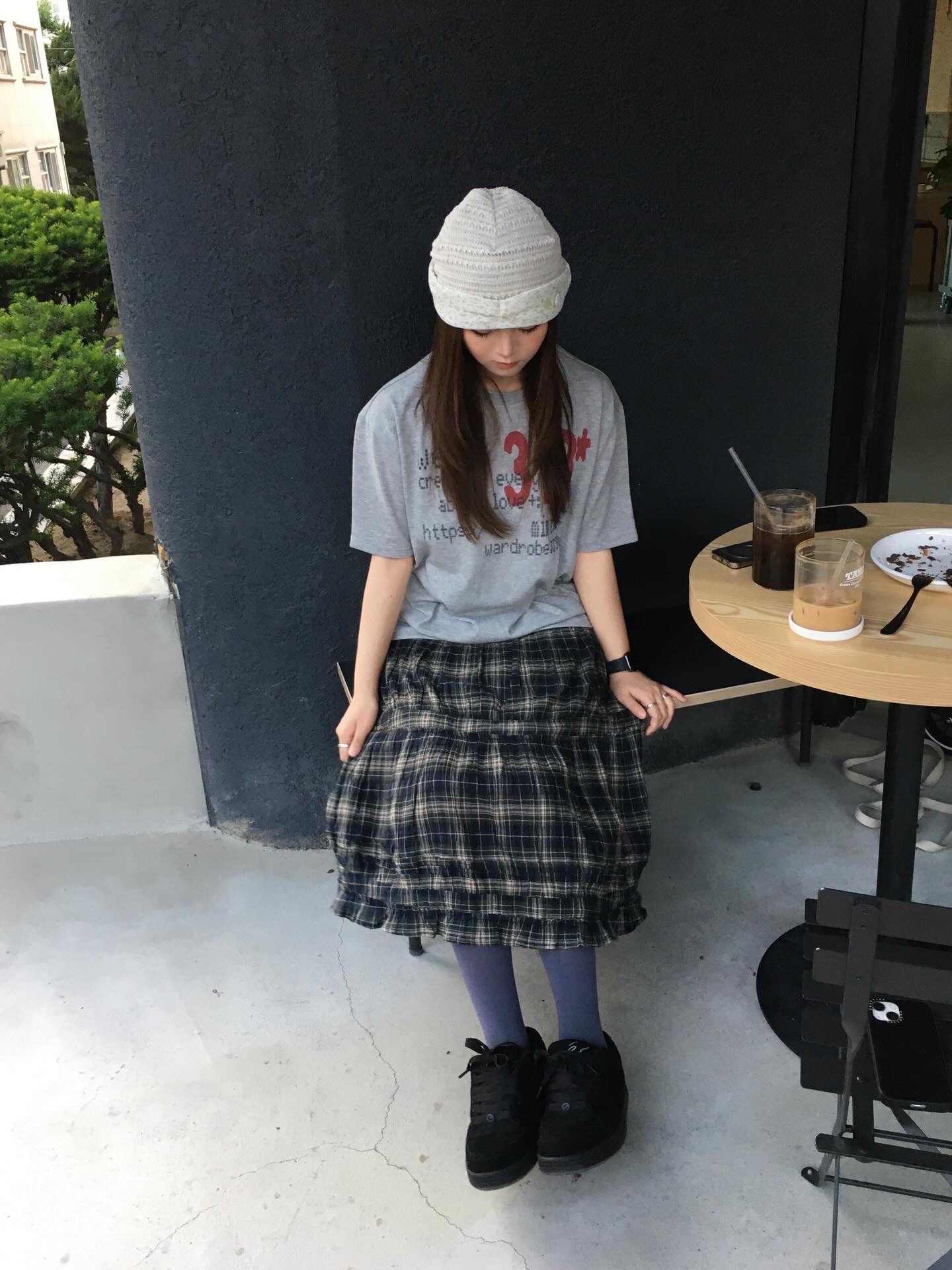 COYSEIO Shirring Midi Skirt Check, eS Accel OG Black 착용 스타일 - 4