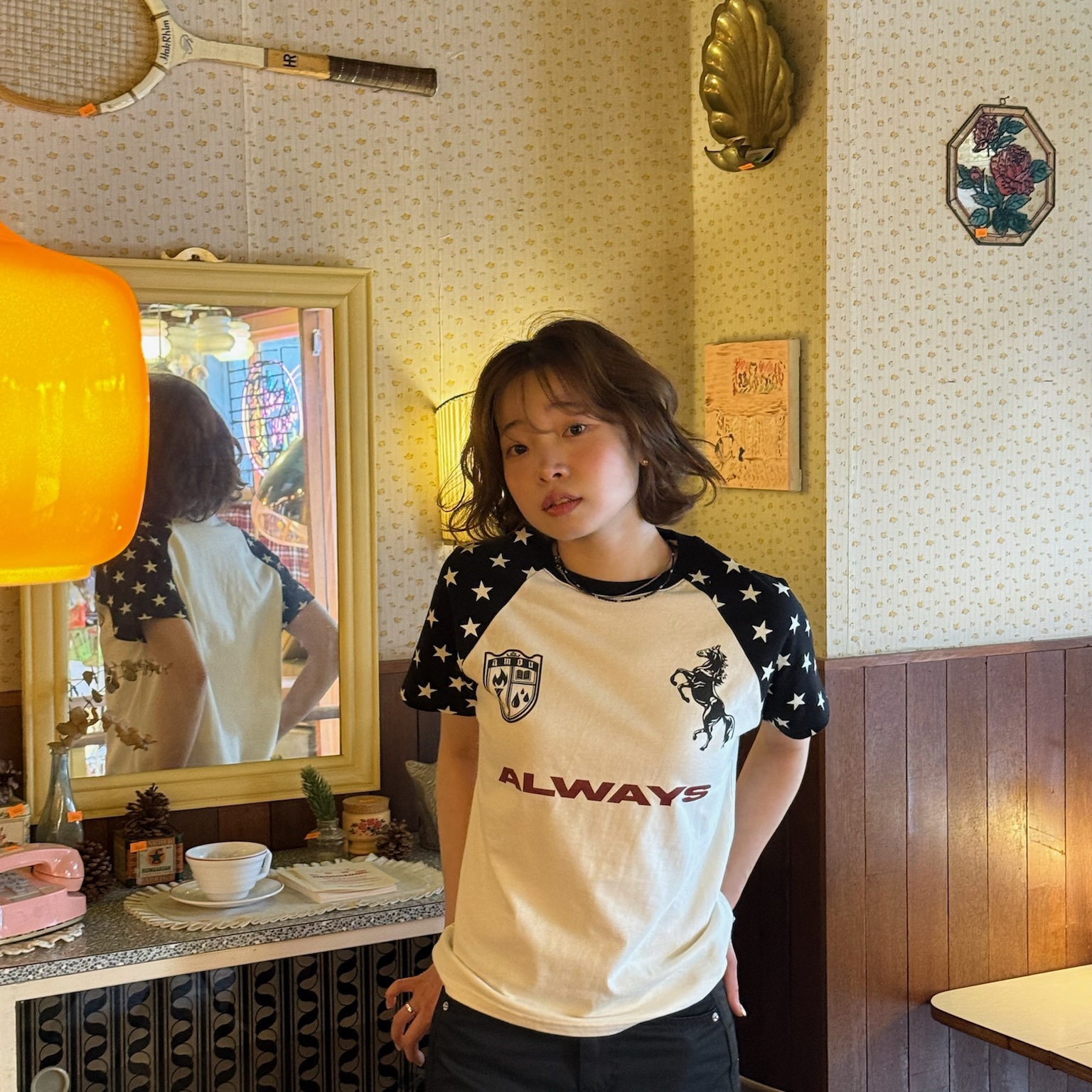 AMOU Always Star Reglan T-Shirts Black, AMOU Always Star Reglan T-Shirts Blue 착용 스타일 - 3
