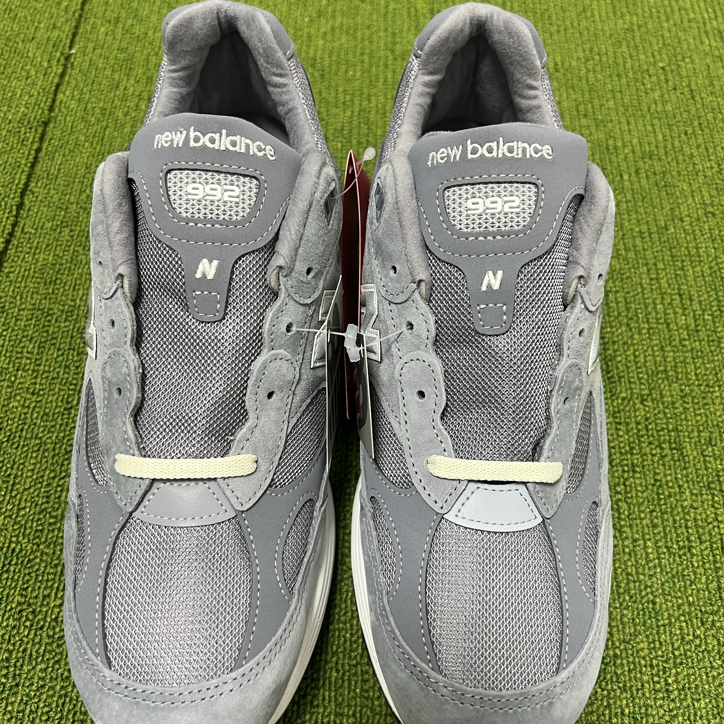 New Balance x Kith 992 Made in USA Argon 착용 스타일 - 9