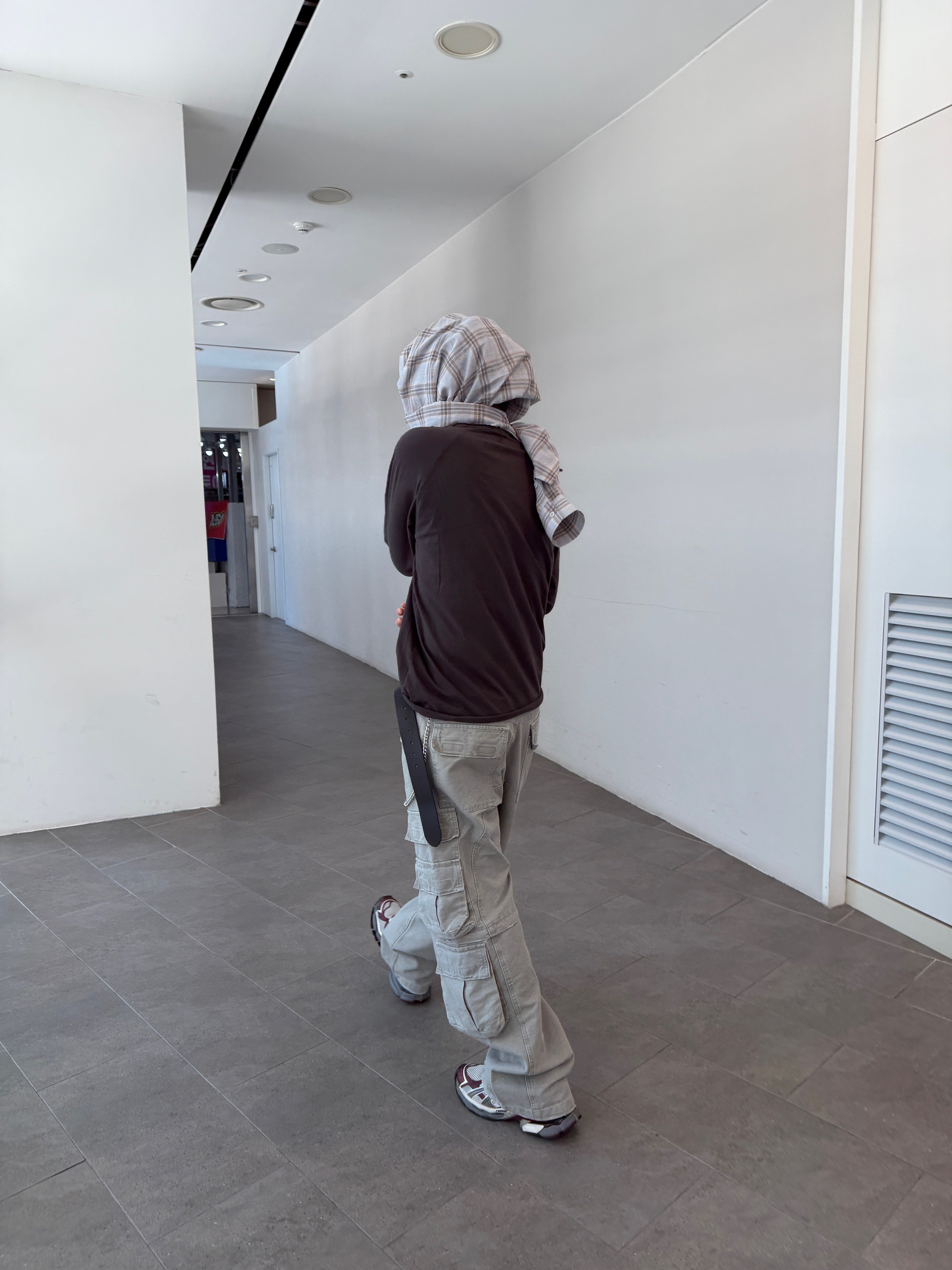 Nonnod Flexible Sheer Check Shirt Ash Gray, Undermycar Combat Utility Cargo Pants Misty Green 착용 스타일 - 9
