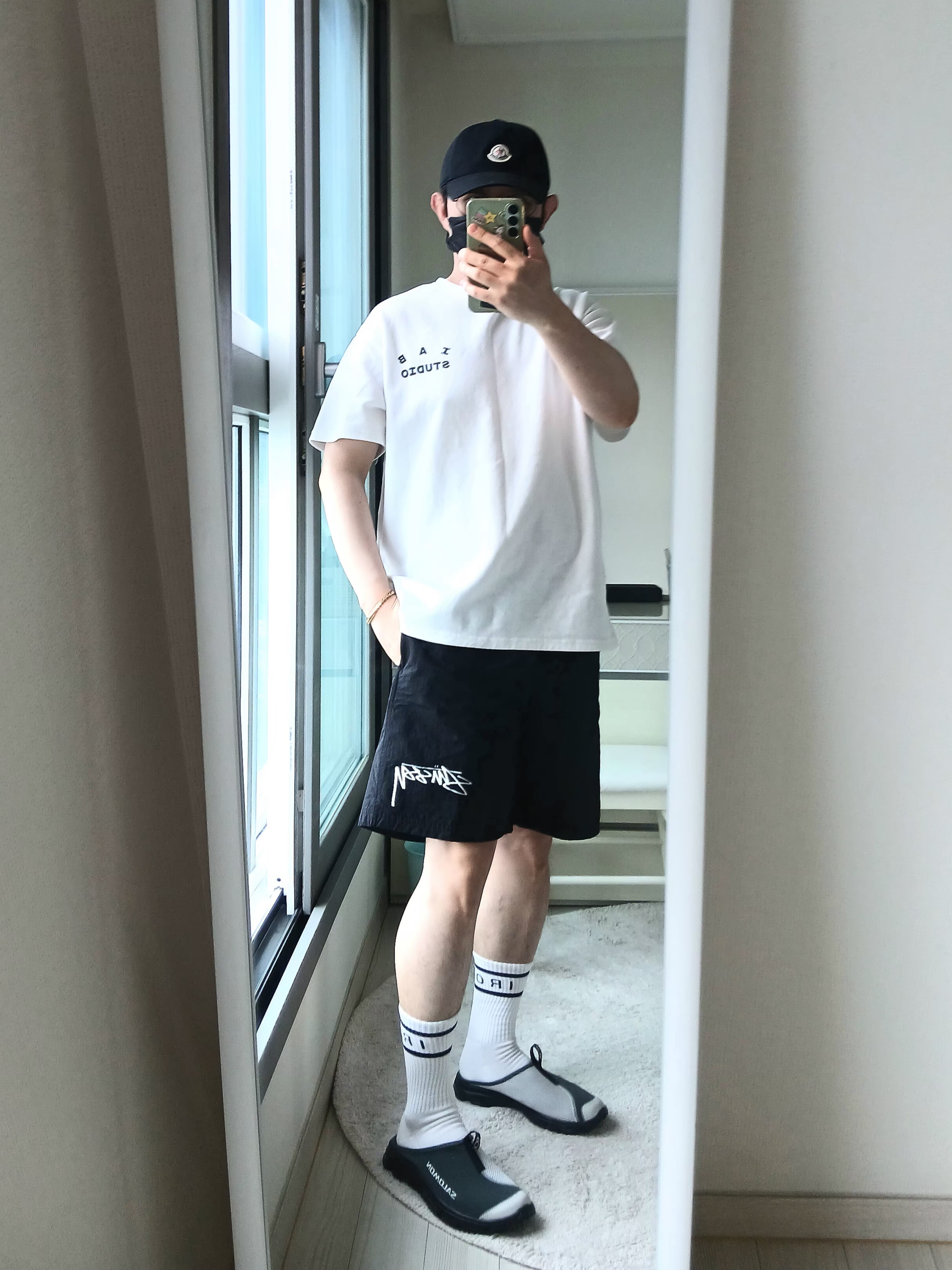 IAB Studio T-Shirt White - 23FW, Nike x Stussy Shorts Black (FJ9167-010) 착용 스타일 - 6