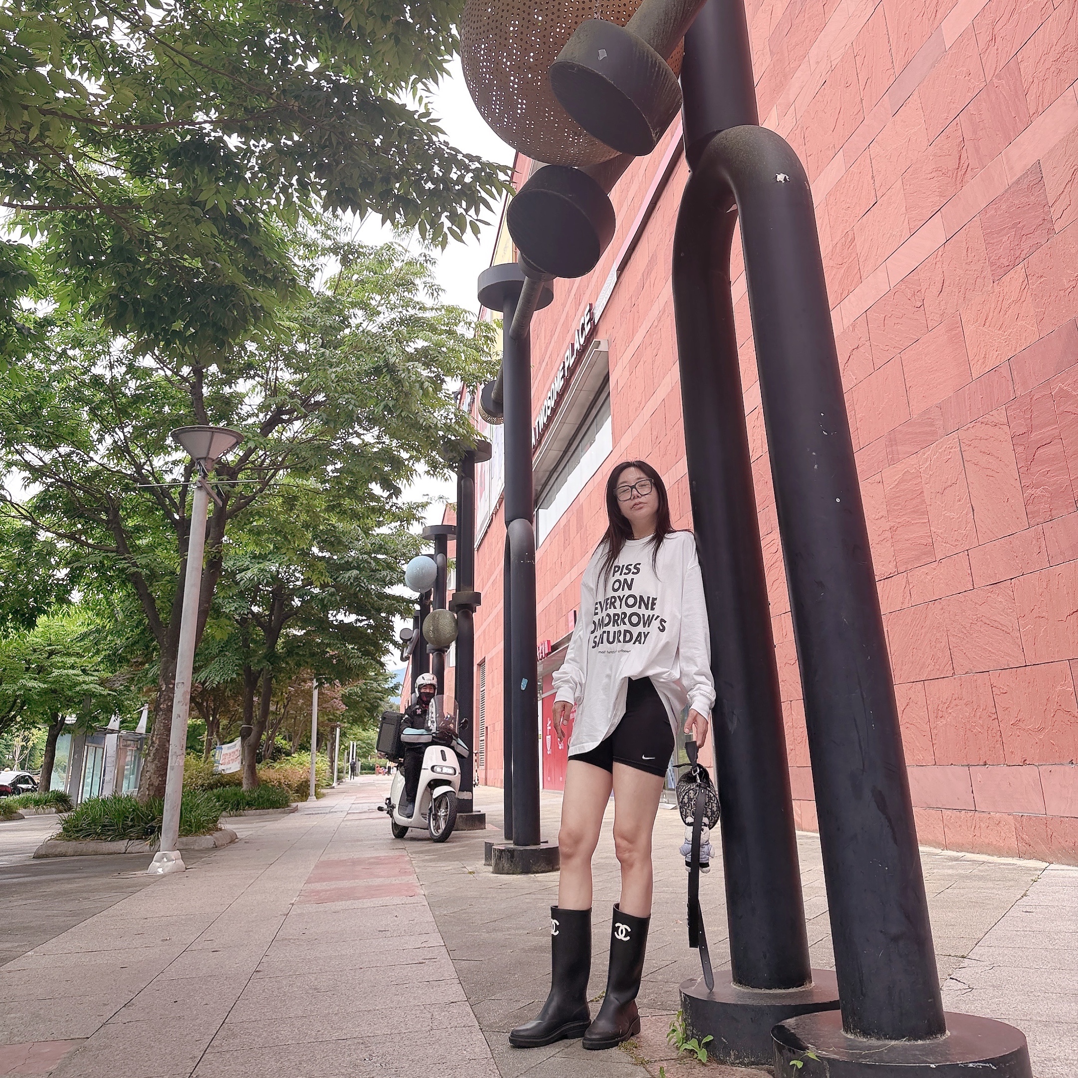 (W) Chanel Boots Caoutchouc & Black 착용 스타일