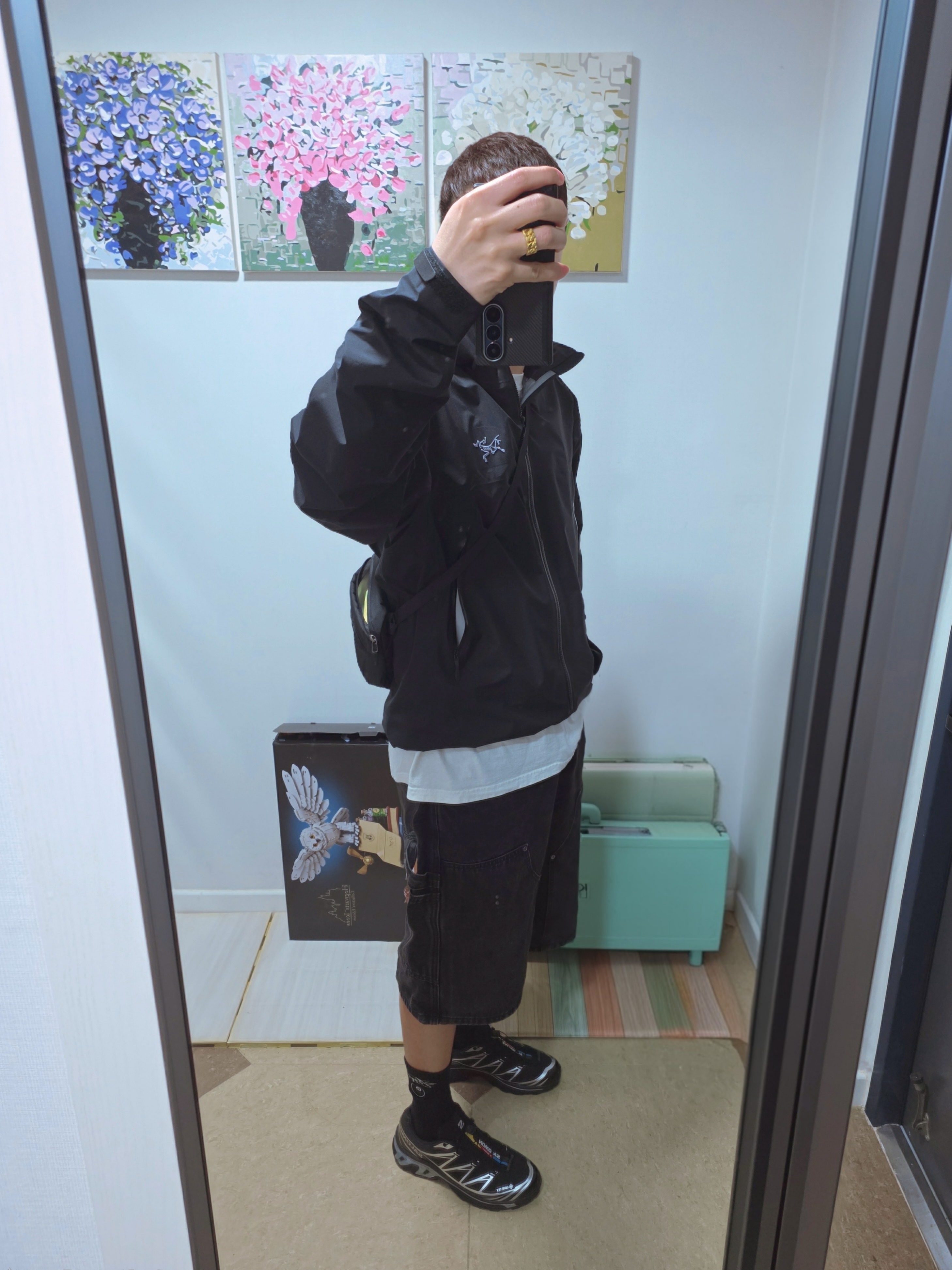Arc'teryx Beta SL Jacket Black, Salomon XT-6 GTX Black Silver 착용 스타일