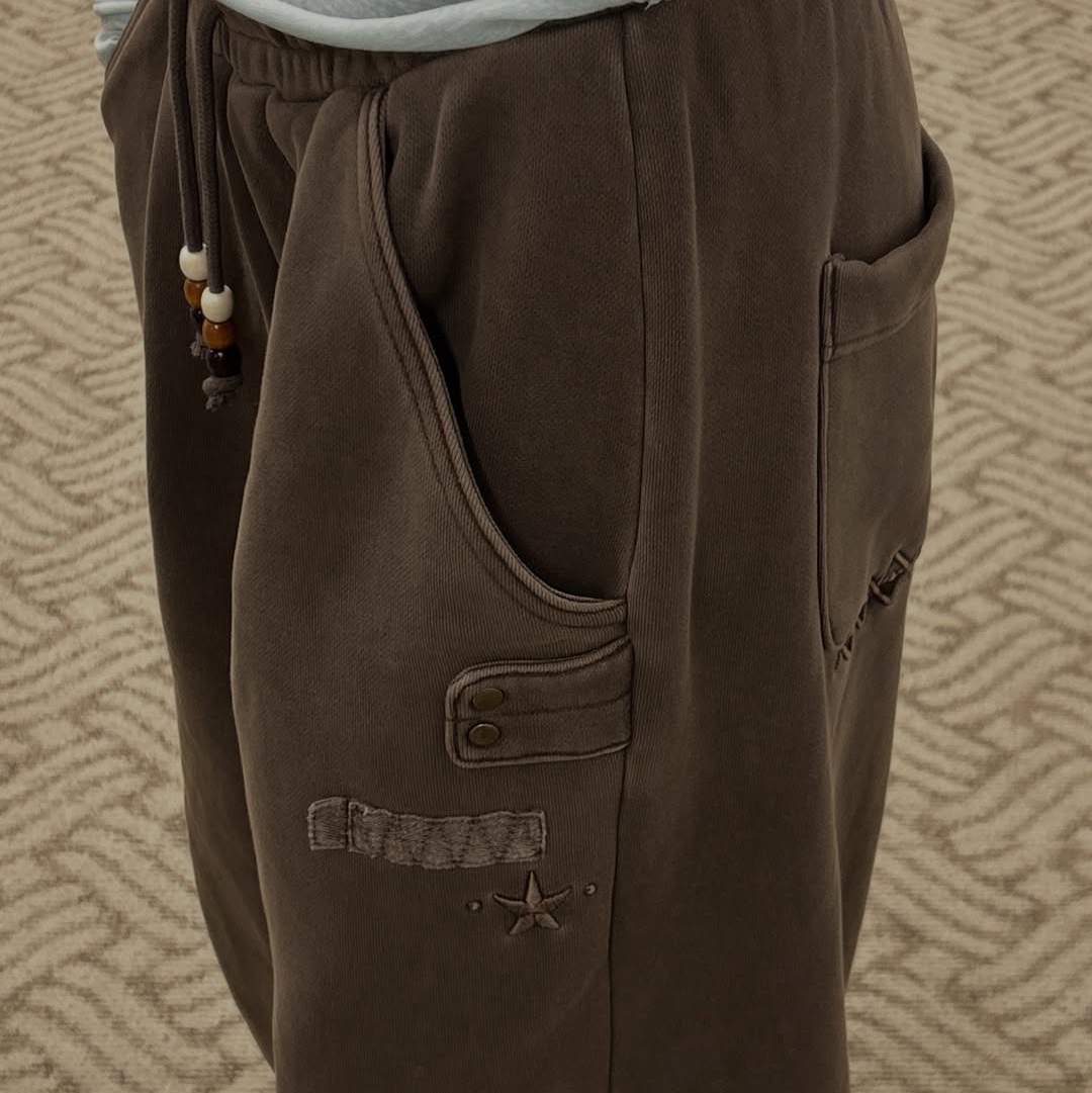 MAINBOOTH Nomad Sweat Pants BROWN 착용 스타일 - 5
