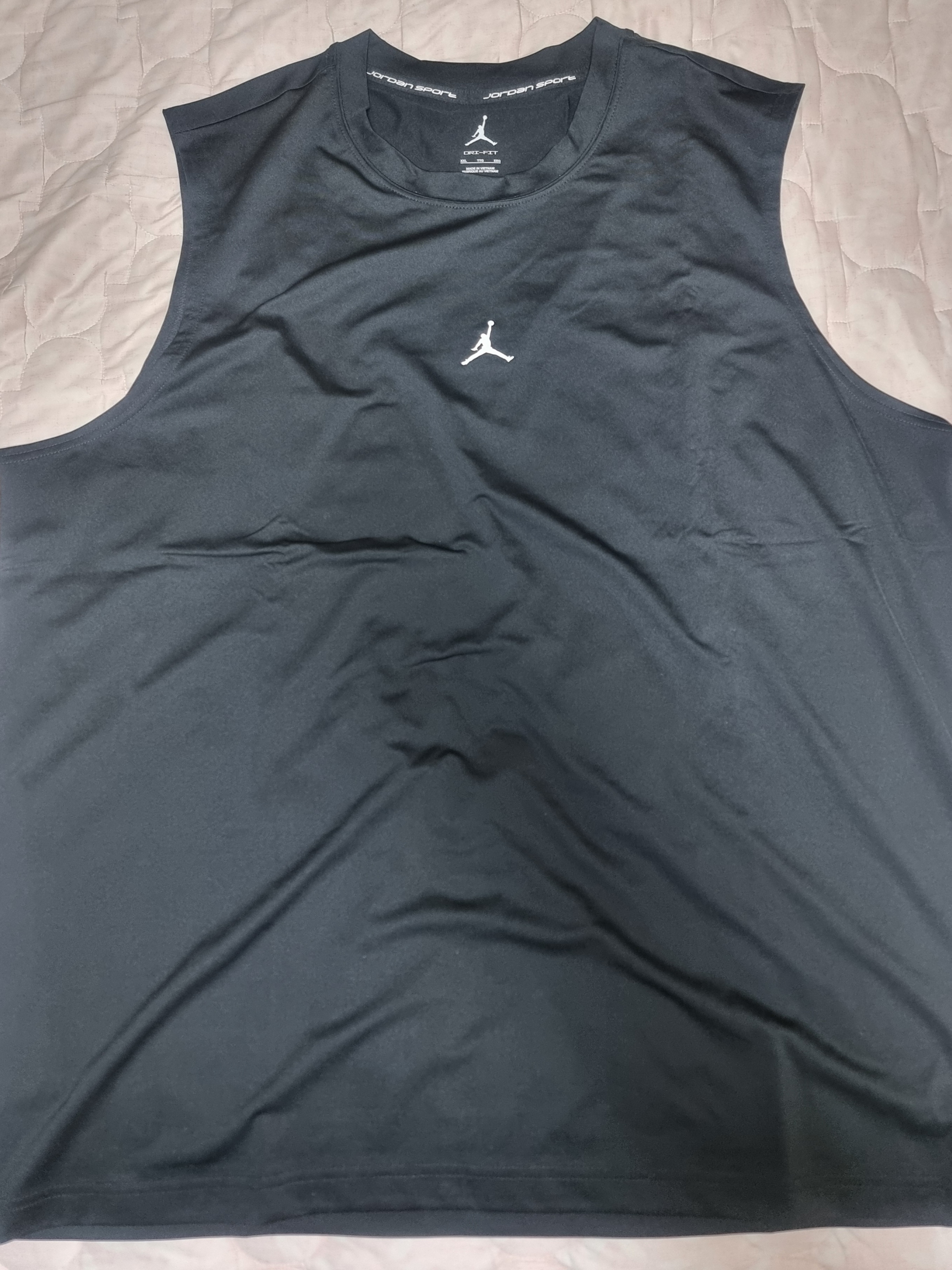 Jordan Sport Essentials Dri-Fit Sleeveless Top Black (IF0889-010) 착용 스타일