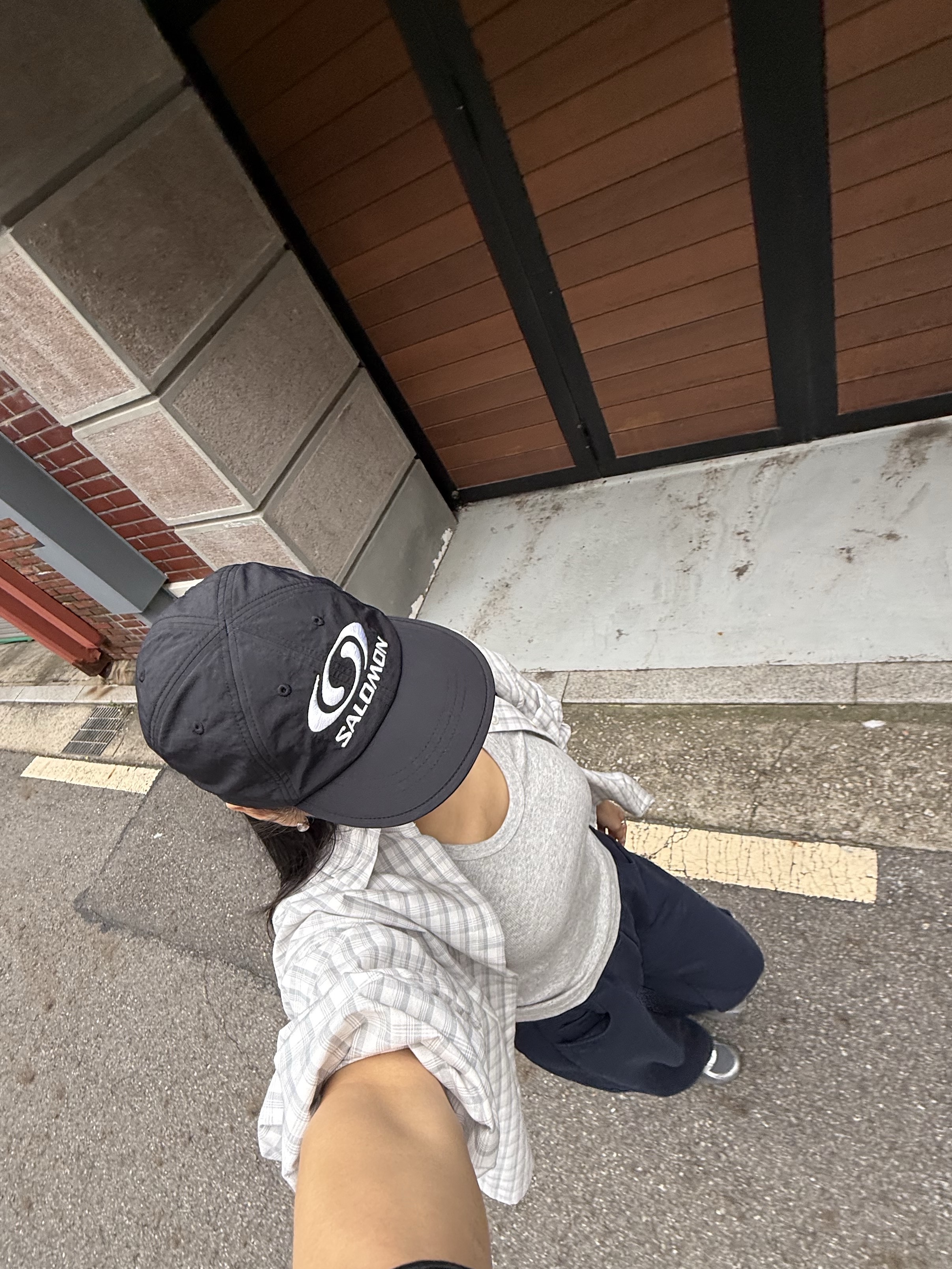 Salomon Link 6 Panel Cap Black, Asics Gel-1130 Steel Grey Pure Silver 착용 스타일 - 4