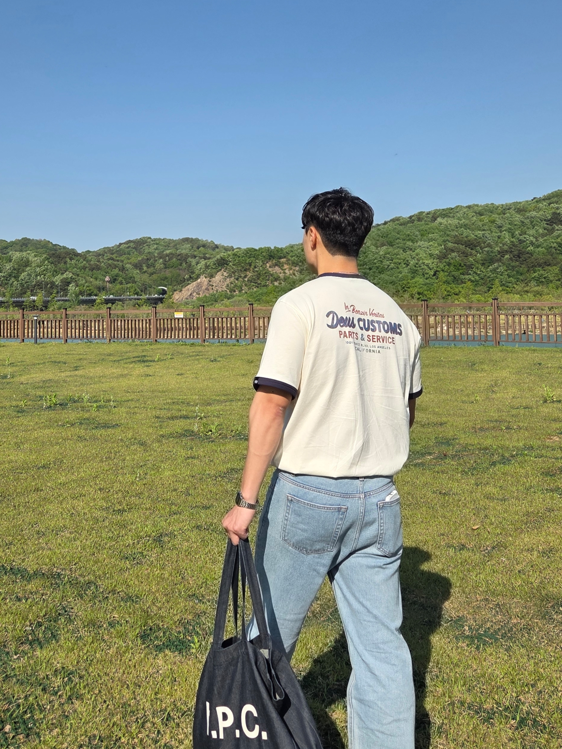 Deus Ex Machina House of Simple Pleasures Ringer T-Shirt Ivory, Musinsa Standard Straight Denim Pants Light Indigo 착용 스타일 - 5