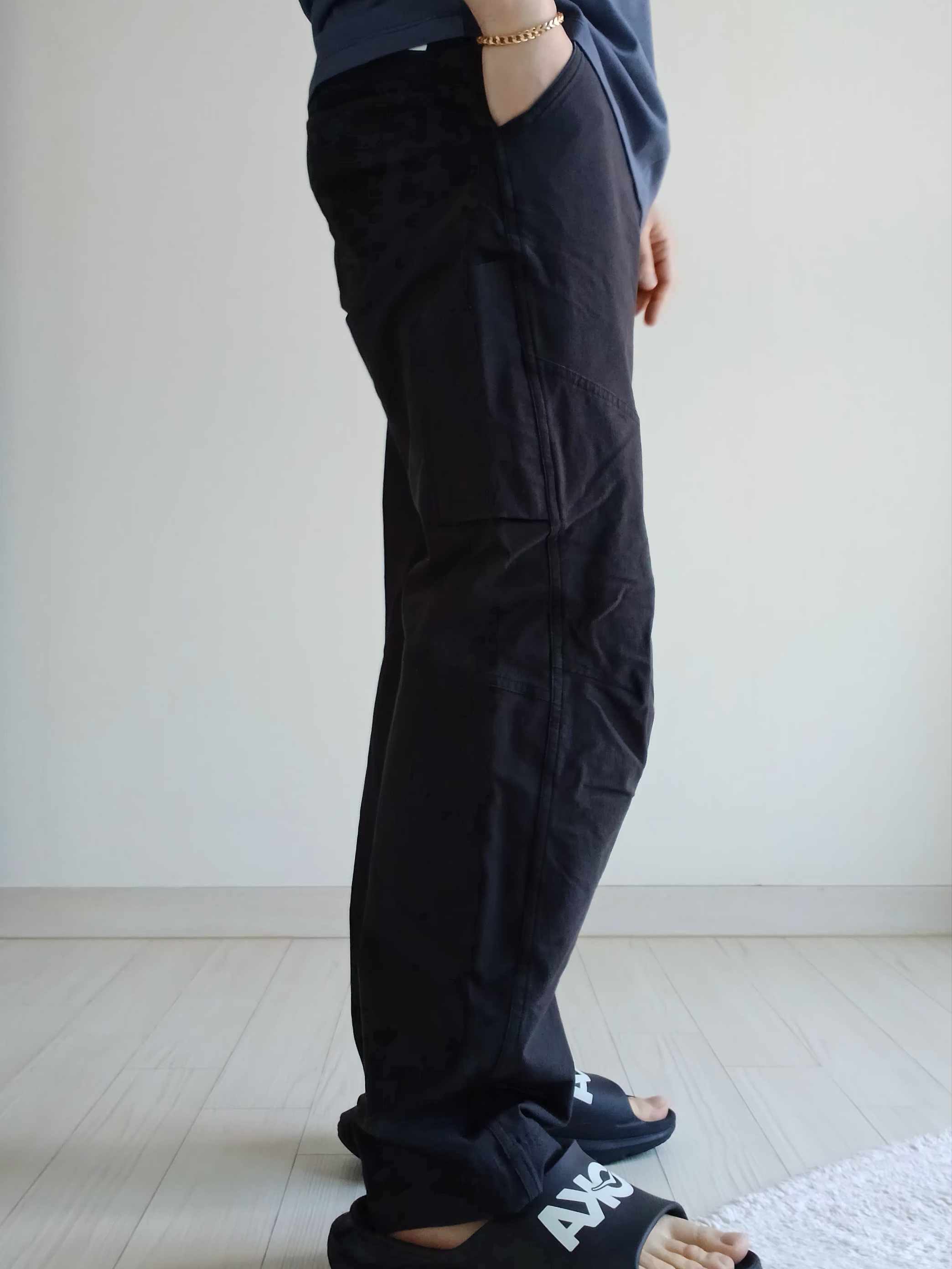 Arc'teryx Small Bird Cap Black, Arc'teryx Cronin Cotton Pants Black 착용 스타일 - 4