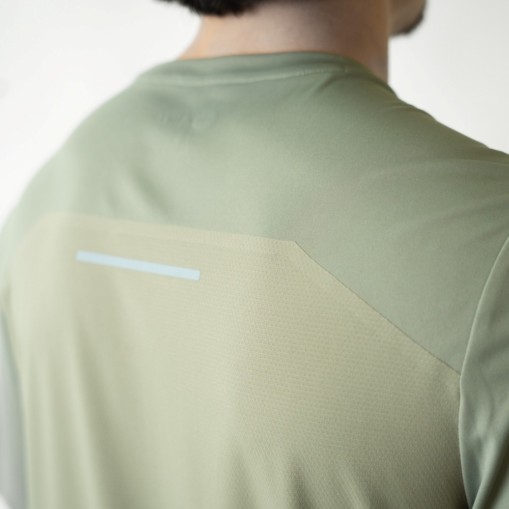 아틀라스 콜렉티프 일루미 트랙스 V2 맨즈 러닝 티셔츠 올리브(Atlas COLLECTIF Illumi Trax V2 MENS Running T-Shirt OV) - 3
