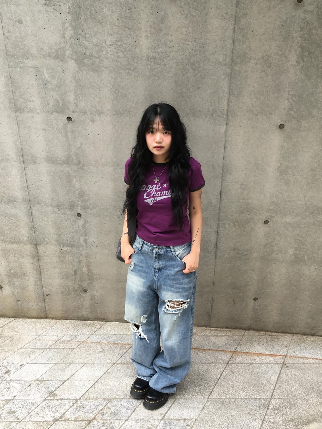 SPORT CHAMBER Active Logo T-Shirt PURPLE 착용 스타일 - 3