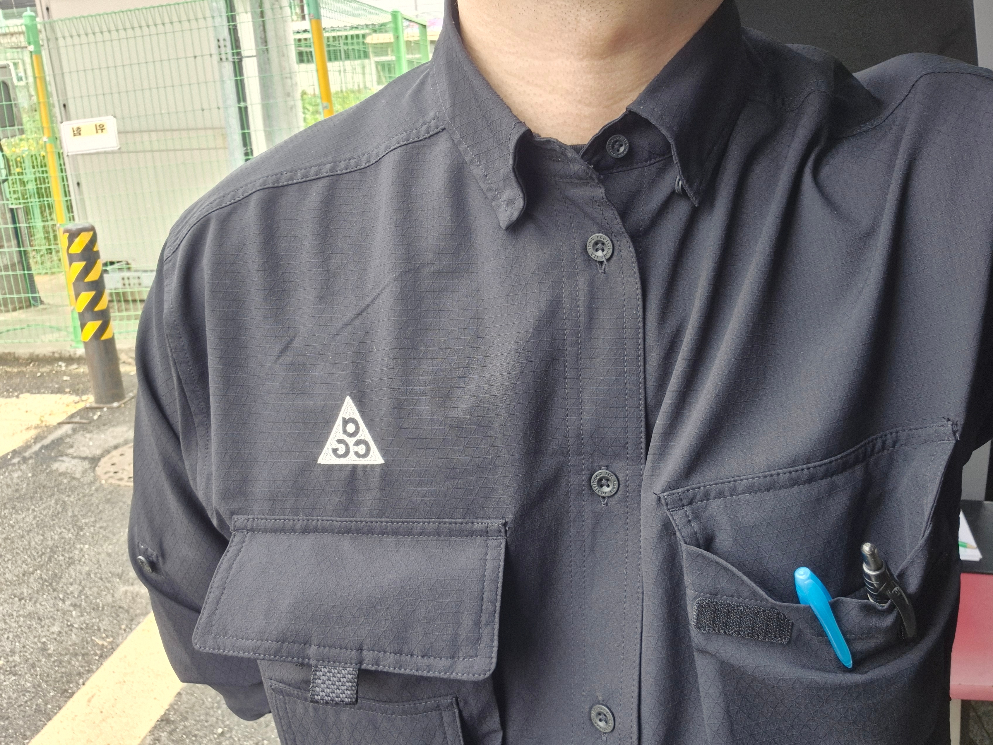 Nike ACG Dri-Fit UV Devastation Trail Shirt Black Summit White - Asia 착용 스타일