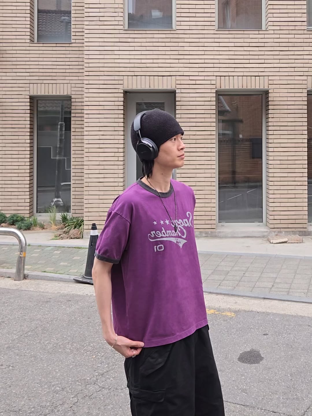 SPORT CHAMBER Active Logo T-Shirt PURPLE 착용 스타일 - 4