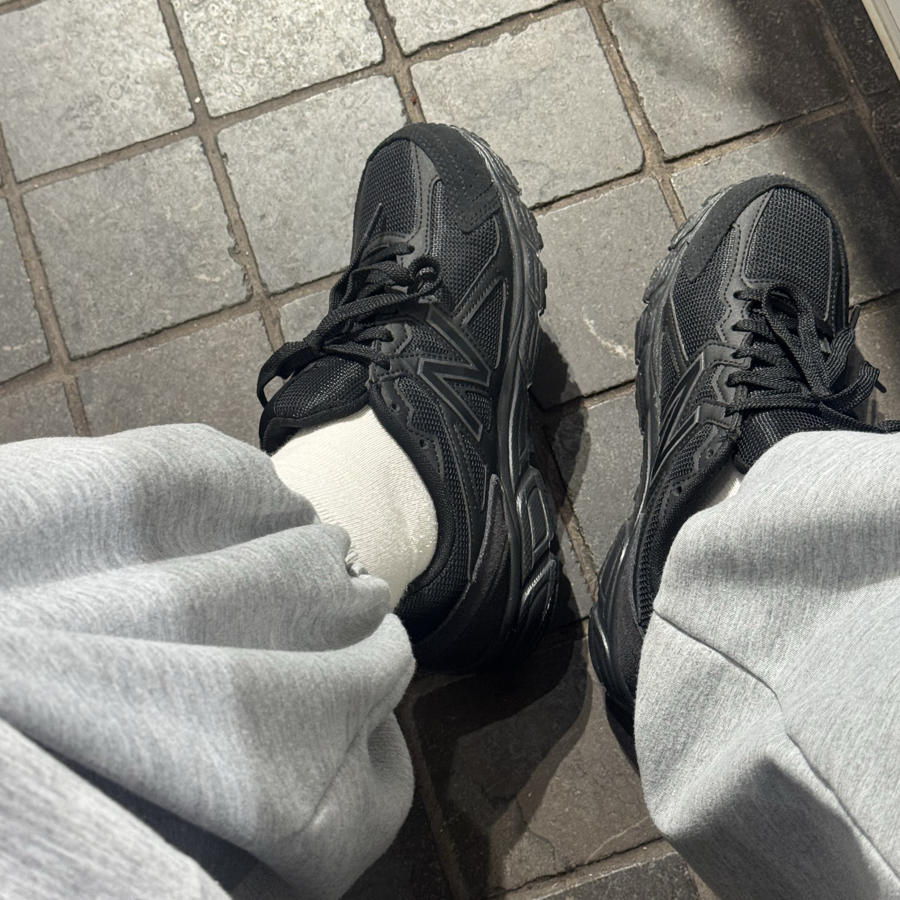 (W) New Balance 480v5 Black - 4E XXWide 착용 스타일 - 2