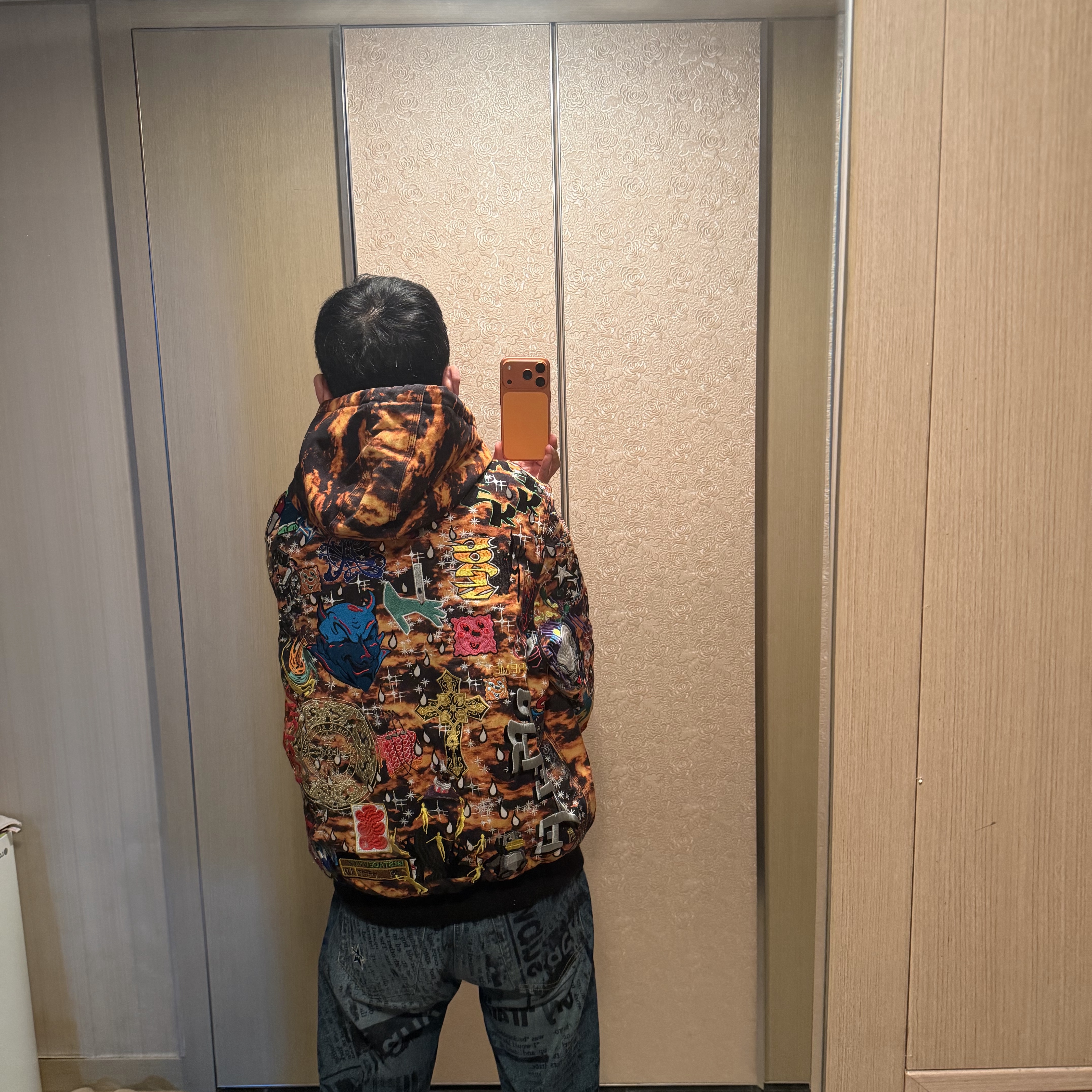 Supreme AOI Embroidered Hooded Work Jacket Flames - 25SS 착용 스타일 - 2