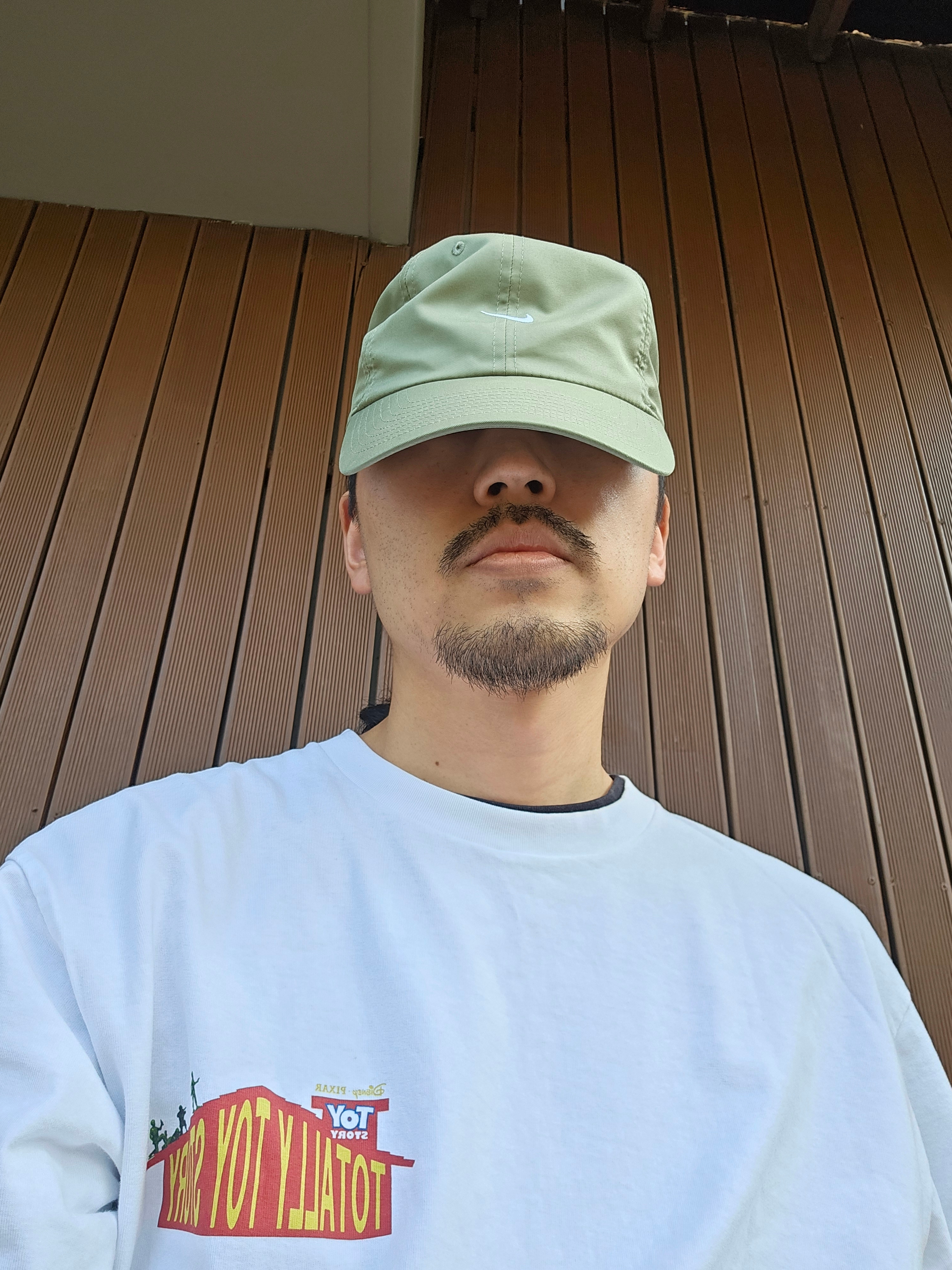 Uniqlo UT x Toy Story 30th Anniversary Graphic T-Shirt D White - KR, Nike Air Zoom Spiridon Cage 2 Metallic Silver 착용 스타일 - 2