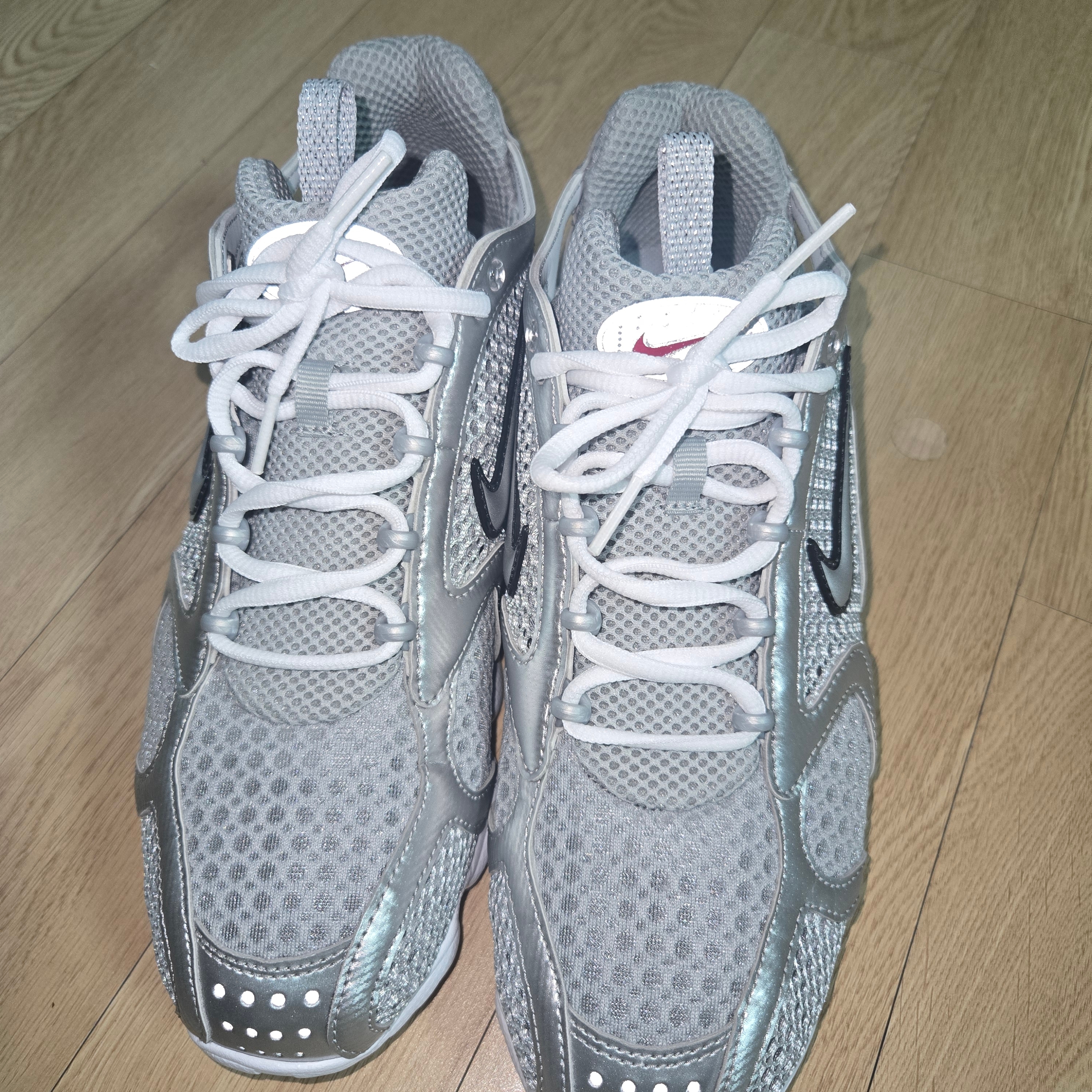 Nike Air Zoom Spiridon Cage 2 Varsity Red 착용 스타일