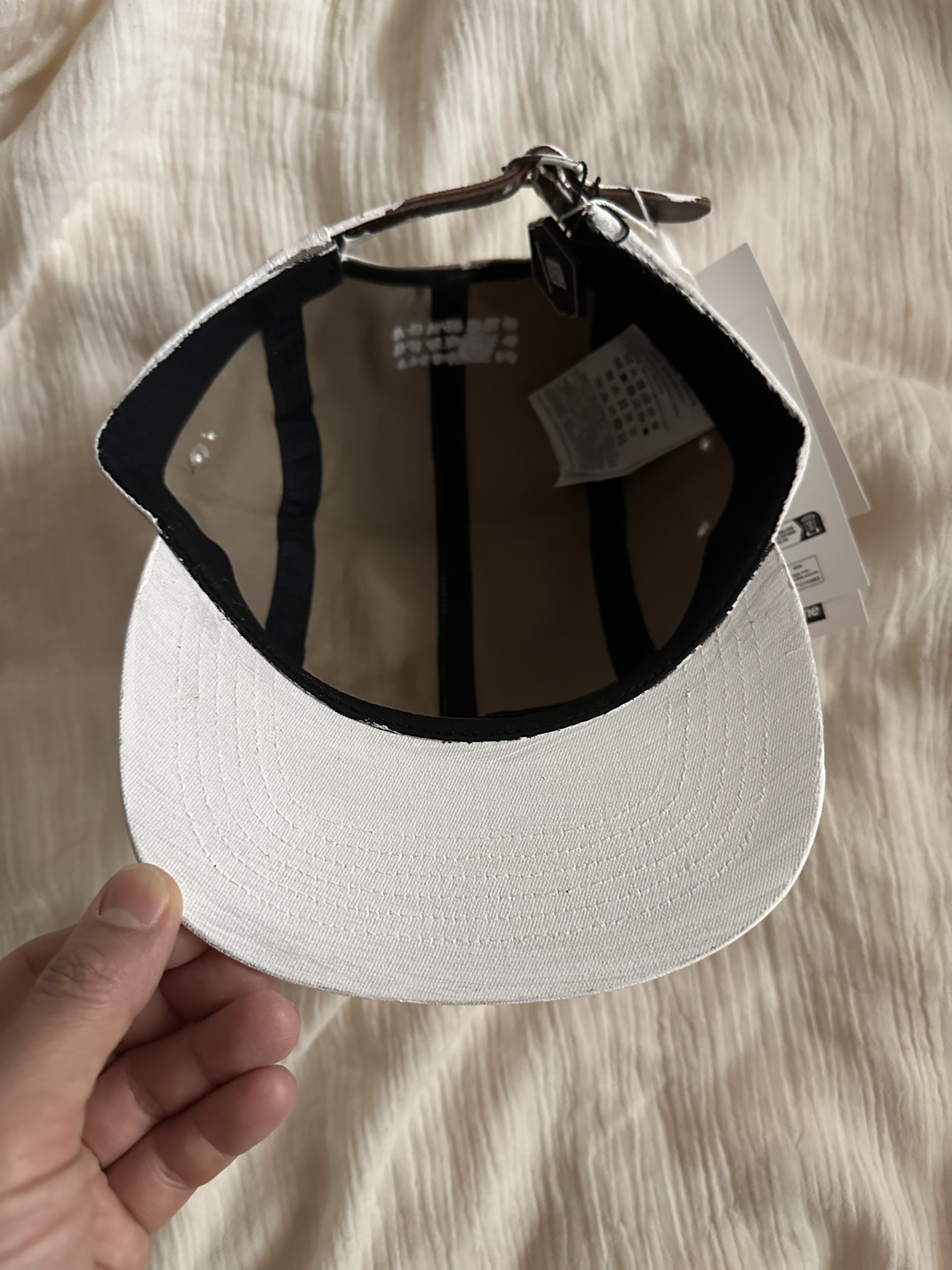 Supreme x MM6 Maison Margiela Painted Camp Cap White - 24SS 착용 스타일 - 5