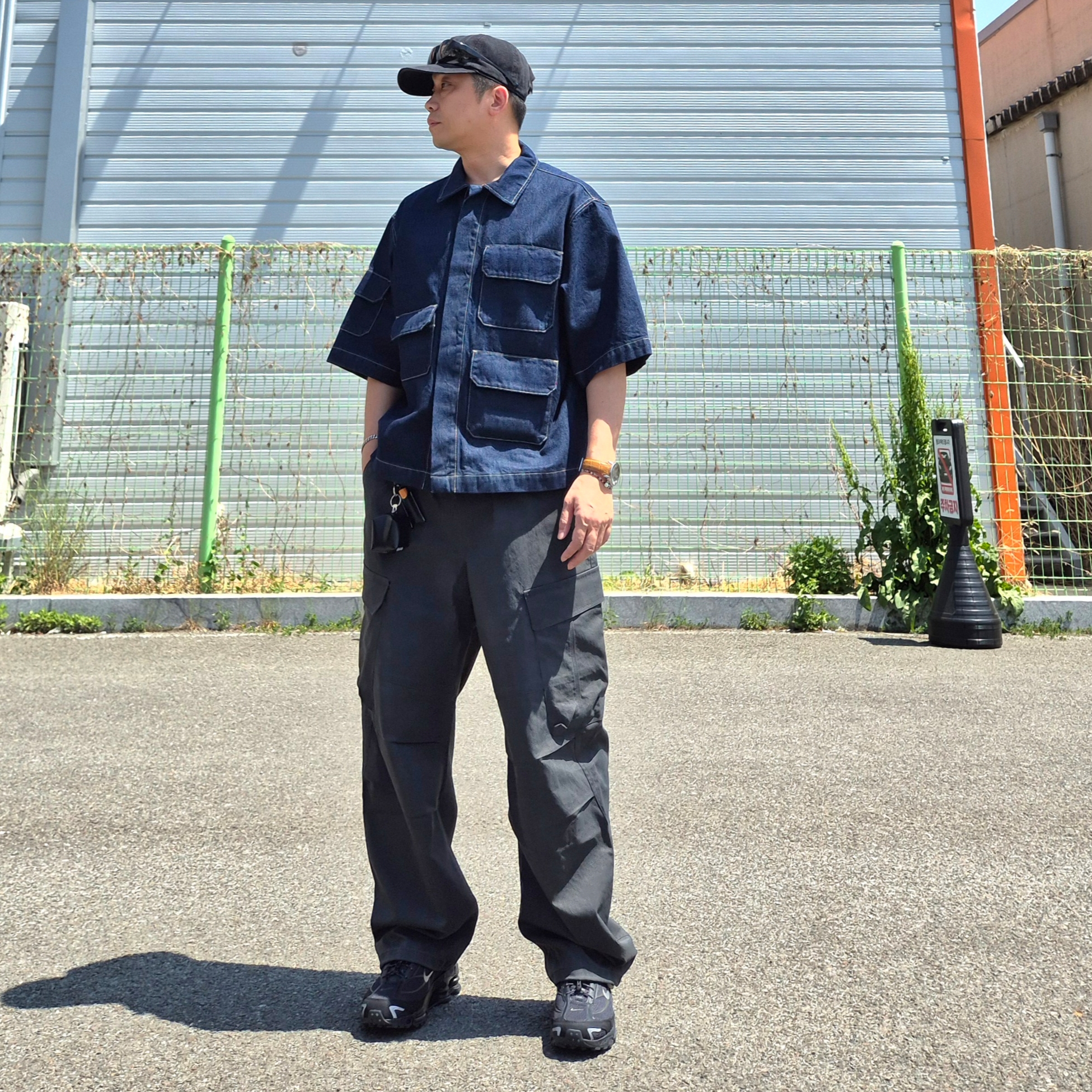 Nike Shox Ride 2 Off Noir and Velvet Brown, Takashiba Gimune Safety Overglasses Black 착용 스타일 - 3