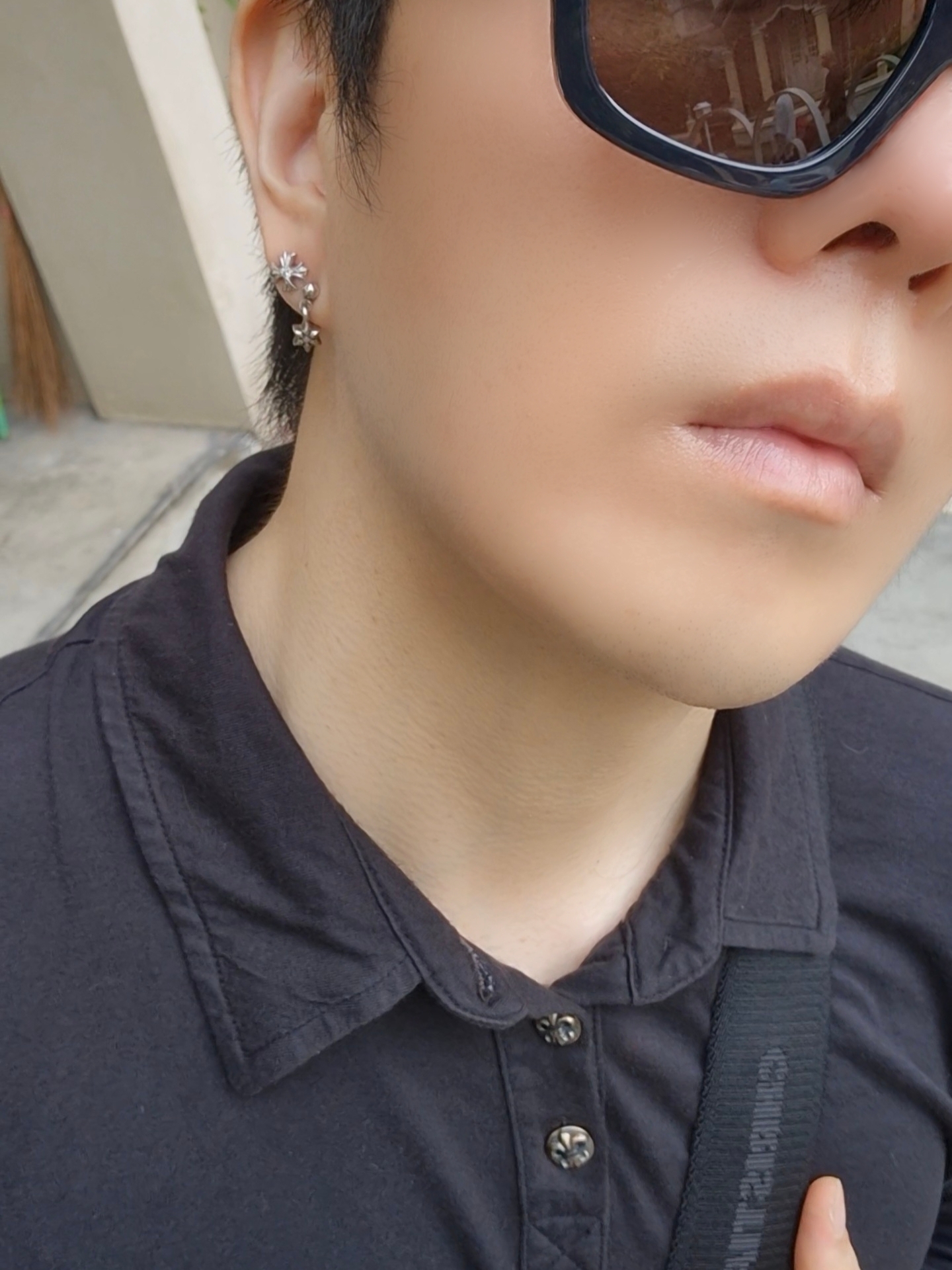 Hansroom Chrome Hearts No2  CH Plus Stud Earring 1ea 착용 스타일 - 2