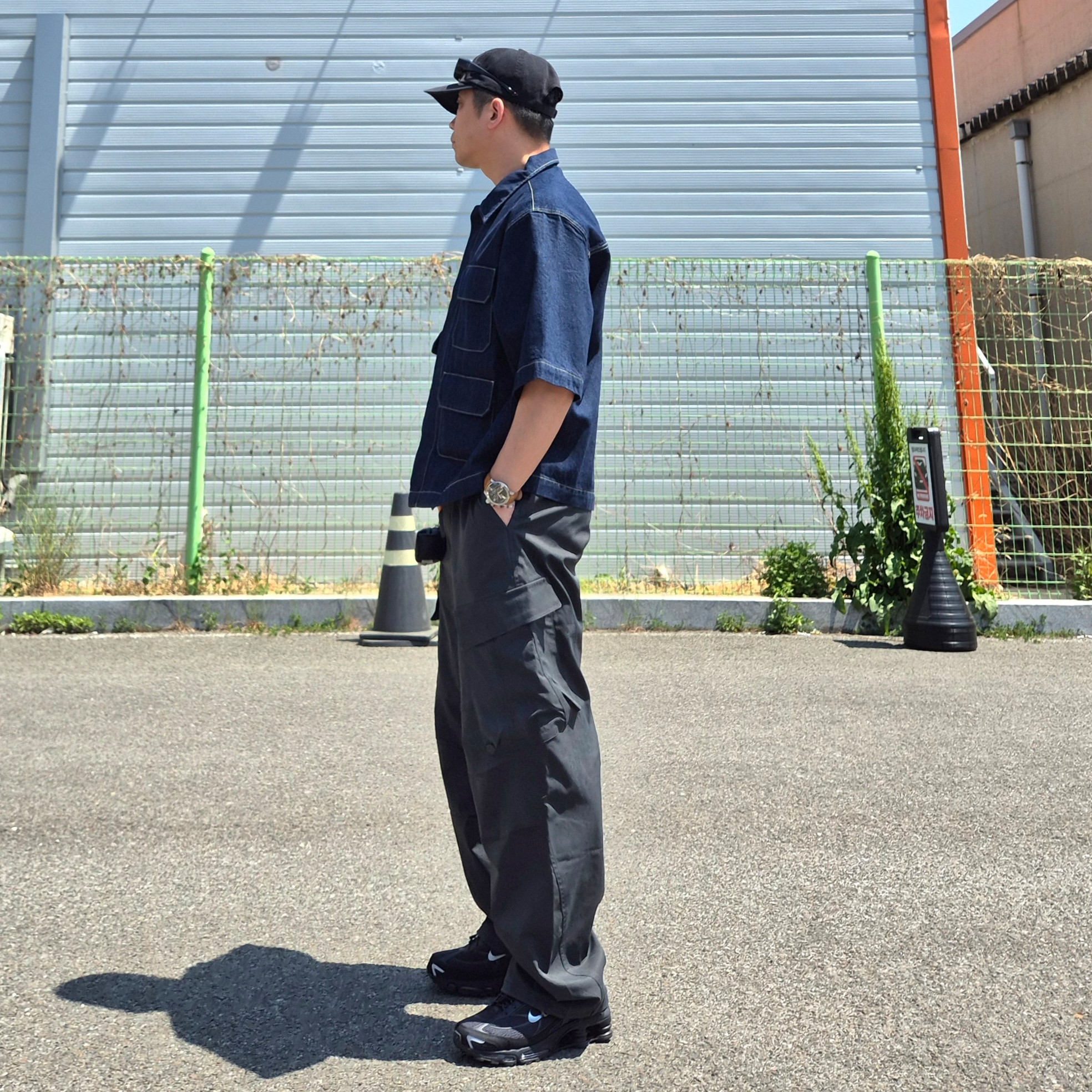 Nike Shox Ride 2 Off Noir and Velvet Brown, Takashiba Gimune Safety Overglasses Black 착용 스타일 - 4
