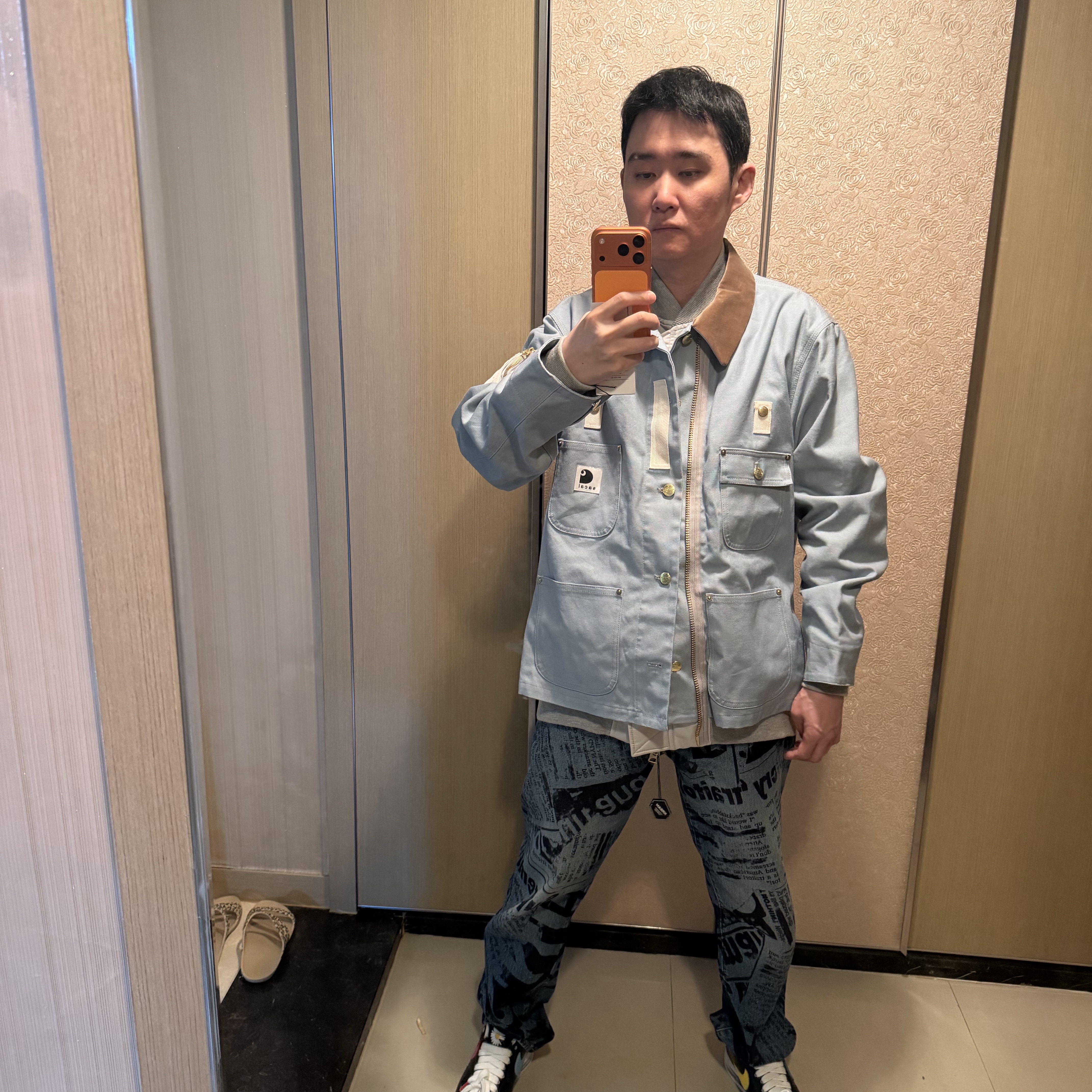 Sacai x Carhartt WIP Canvas MA-1 Jacket Michigan Light Blue 착용 스타일 - 4