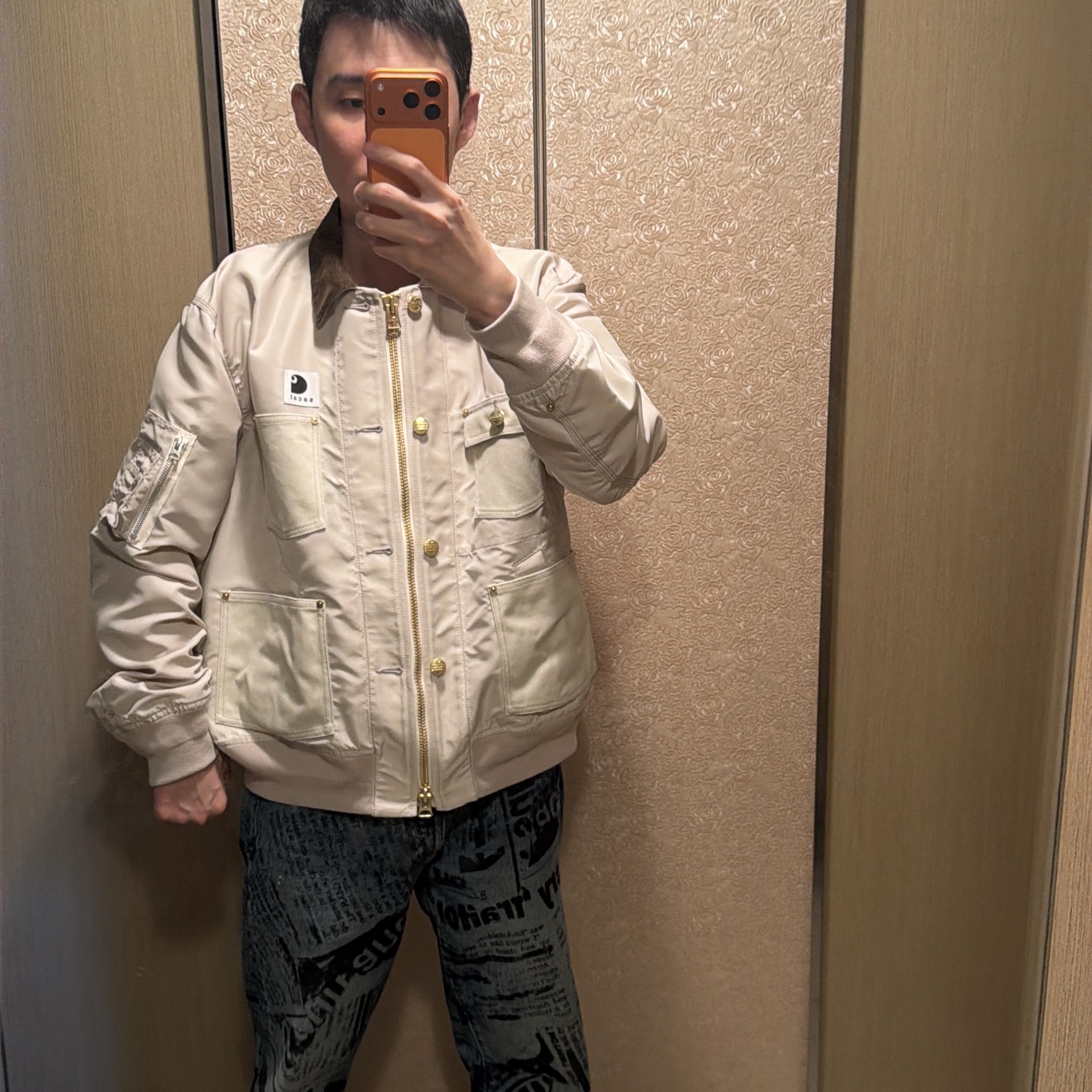 Sacai x Carhartt WIP Nylon Twill X Duck Blouson Sacai Ivory 착용 스타일 - 3