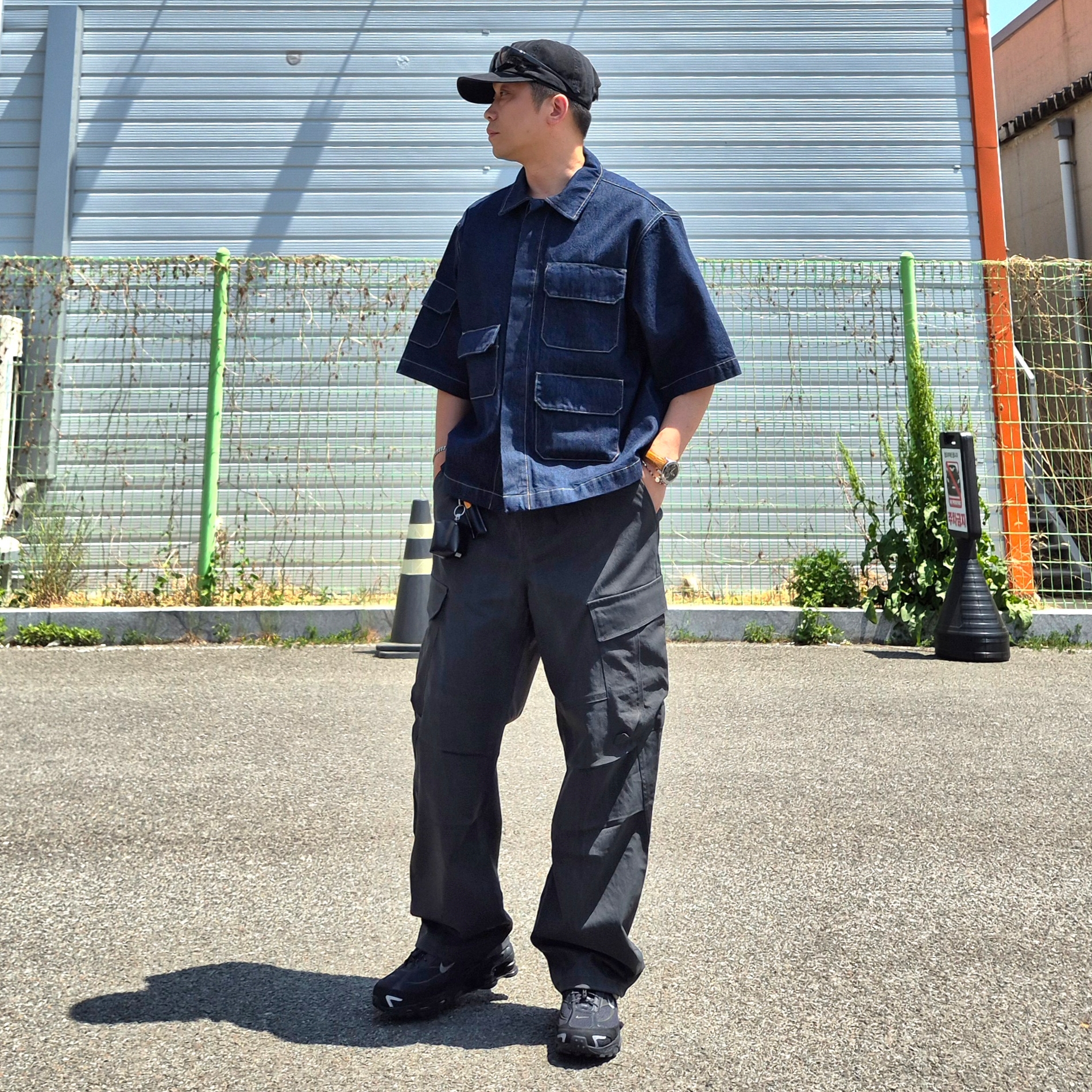 Nike Shox Ride 2 Off Noir and Velvet Brown, Takashiba Gimune Safety Overglasses Black 착용 스타일 - 2