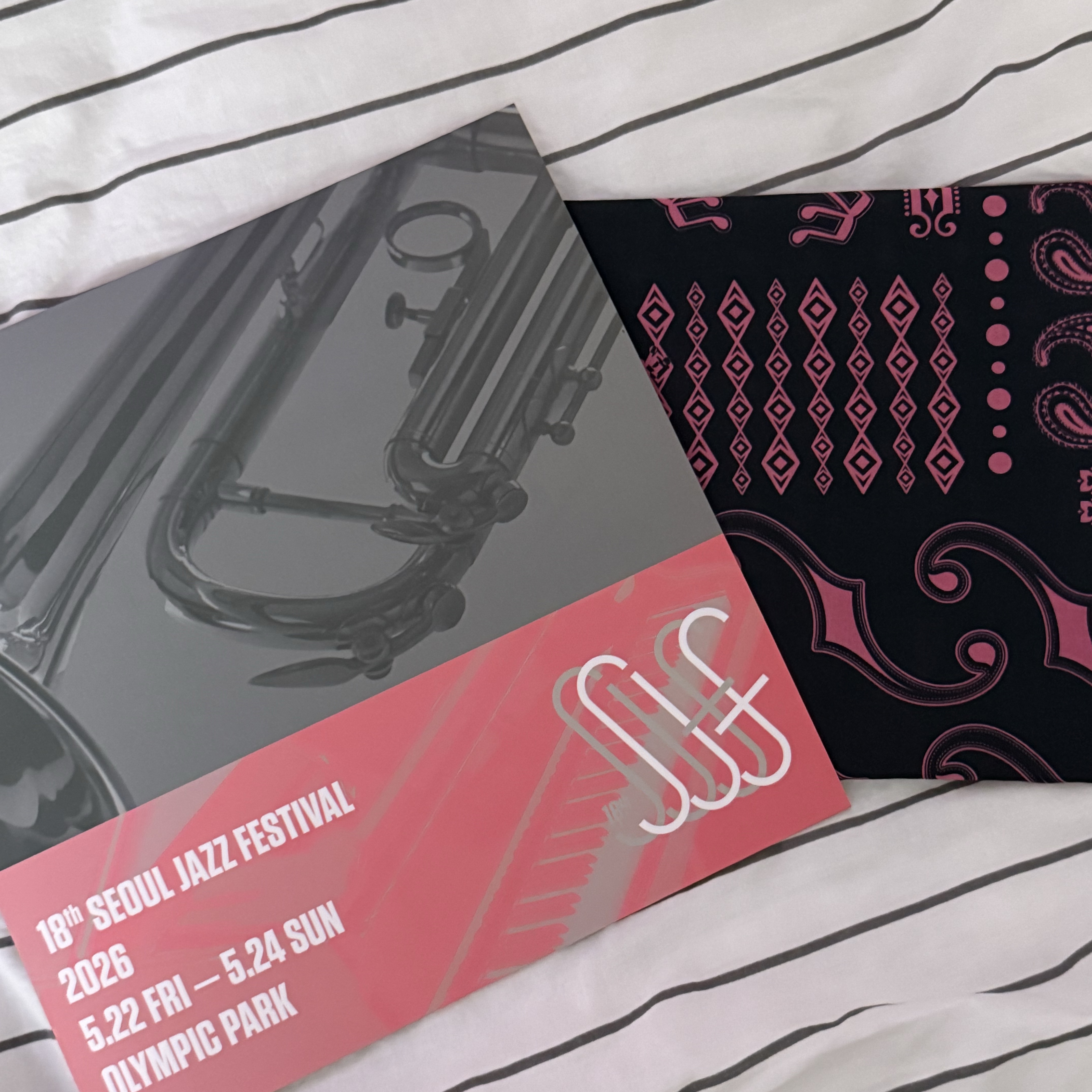 SJF Bandana - Pattern Pink 착용 스타일