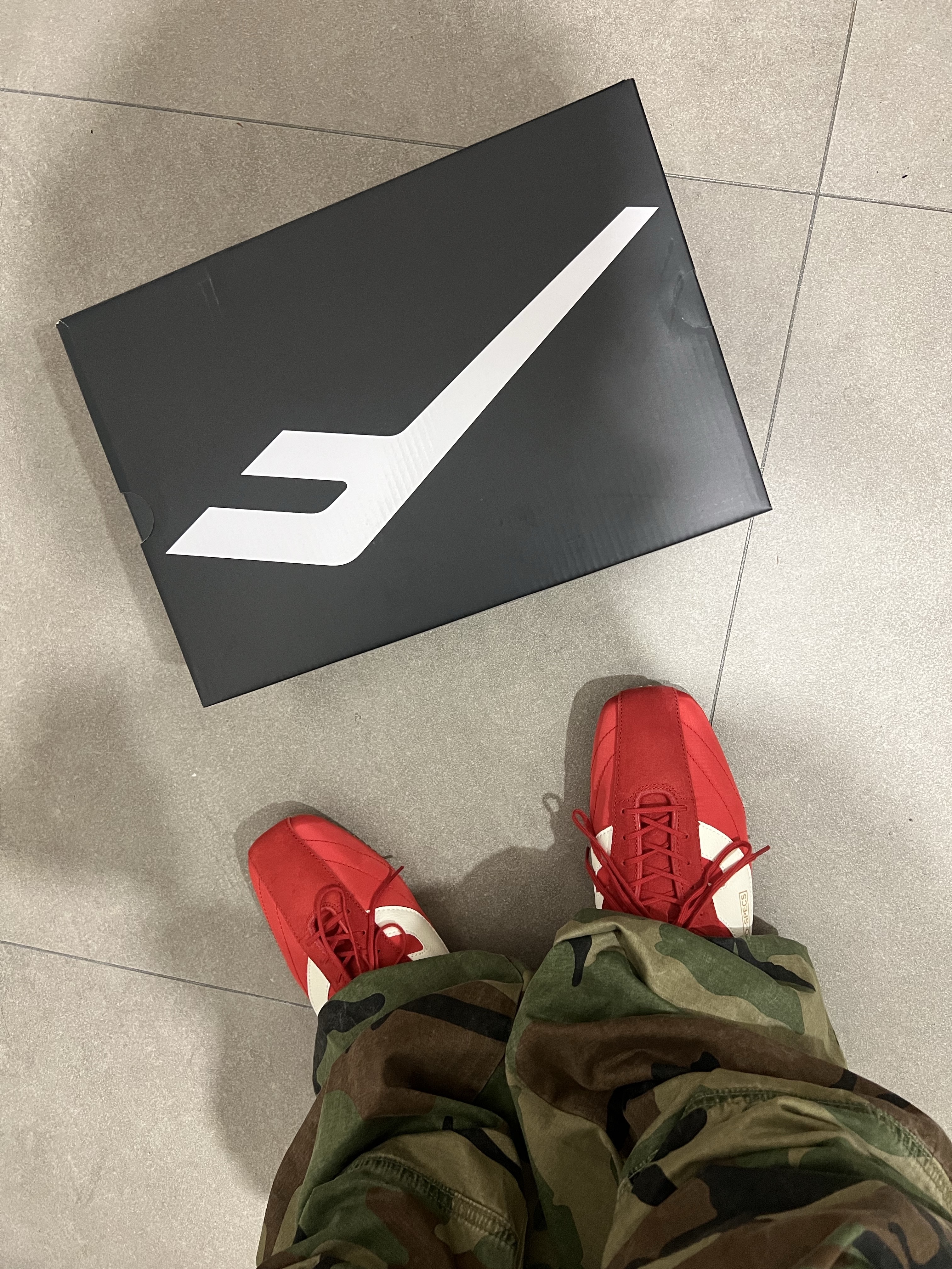 PRO-SPECS NOVA Red, NOD Stone Washed Cargo Pants Camo 착용 스타일 - 1