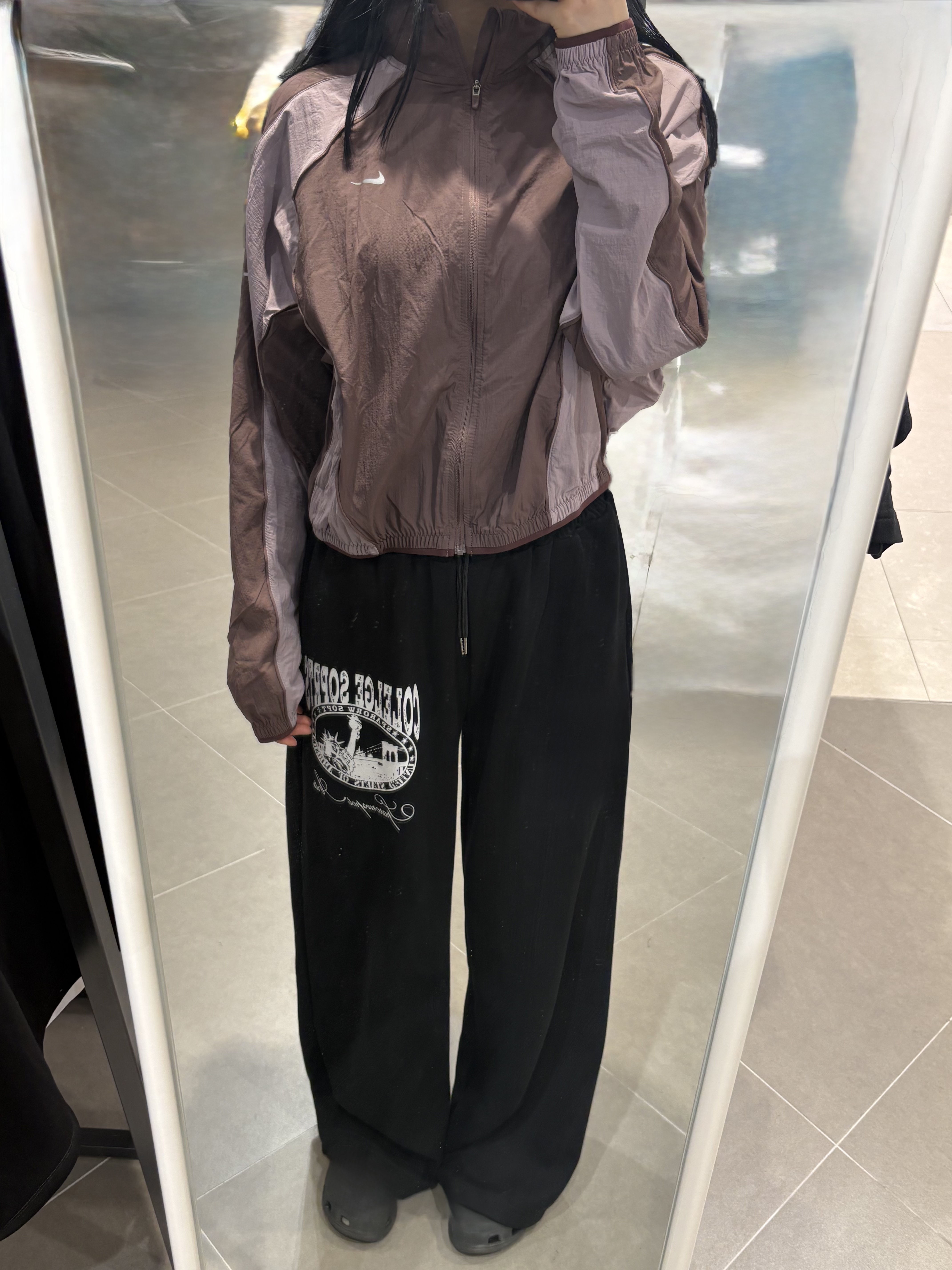 (W) Nike Swift Repel UV-Protection Running Jacket Tattoo Light Violet Ore - Asia 착용 스타일