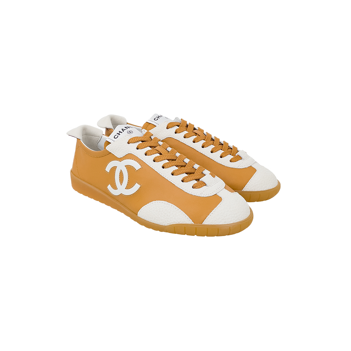 샤넬 26P CC로고 스니커즈 36.5 라이트 브라운 & 화이트(6ET0818)(Chanel 26P CC Logo Sneakers Light Brown & White (6ET0818)) - 1