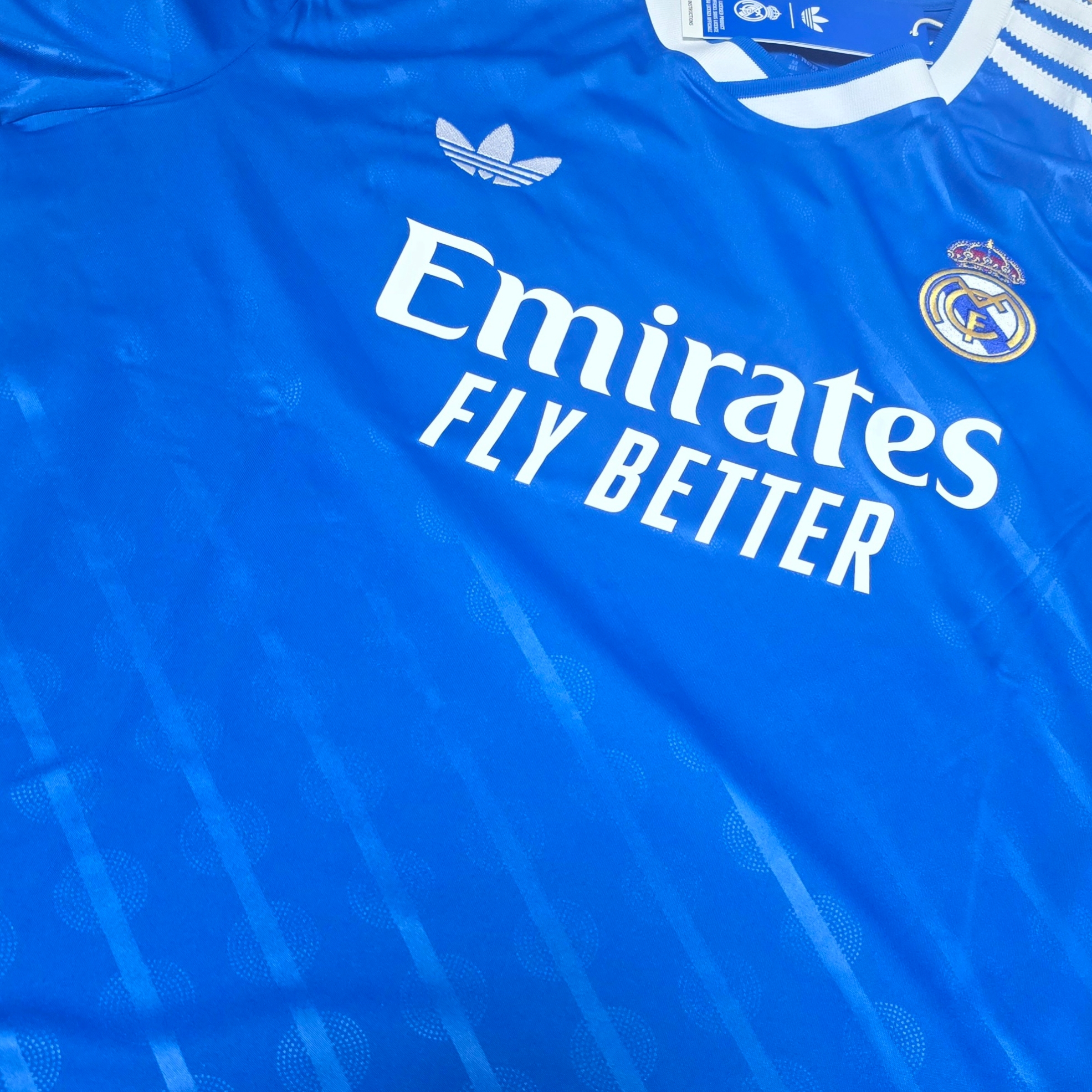 Adidas Real Madrid 2025/26 3rd Jersey Blue Bird - KR Sizing (Non Marking Ver.) 착용 스타일