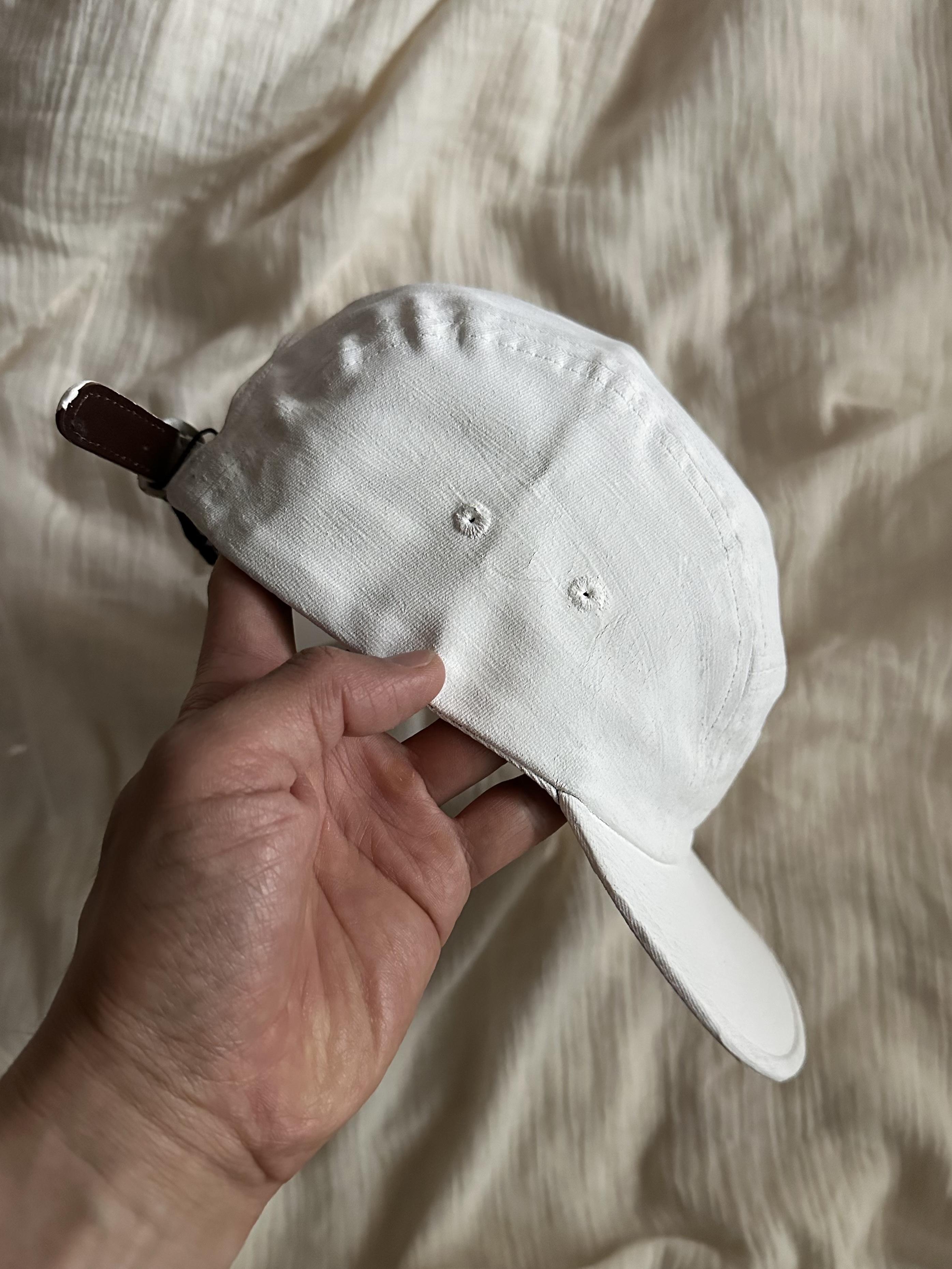 Supreme x MM6 Maison Margiela Painted Camp Cap White - 24SS 착용 스타일 - 3