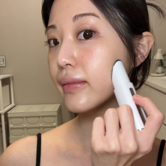 LAPITTA INTENSIVE Galvanic Power Booster 착용 스타일